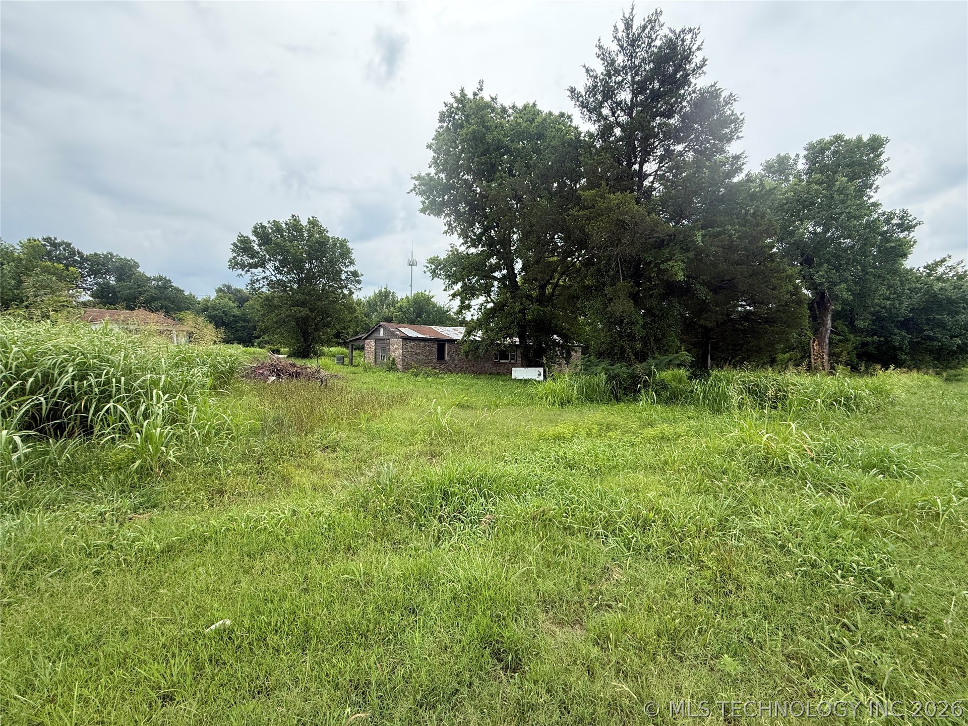 907 W Corporation Street Henryetta OK 74437