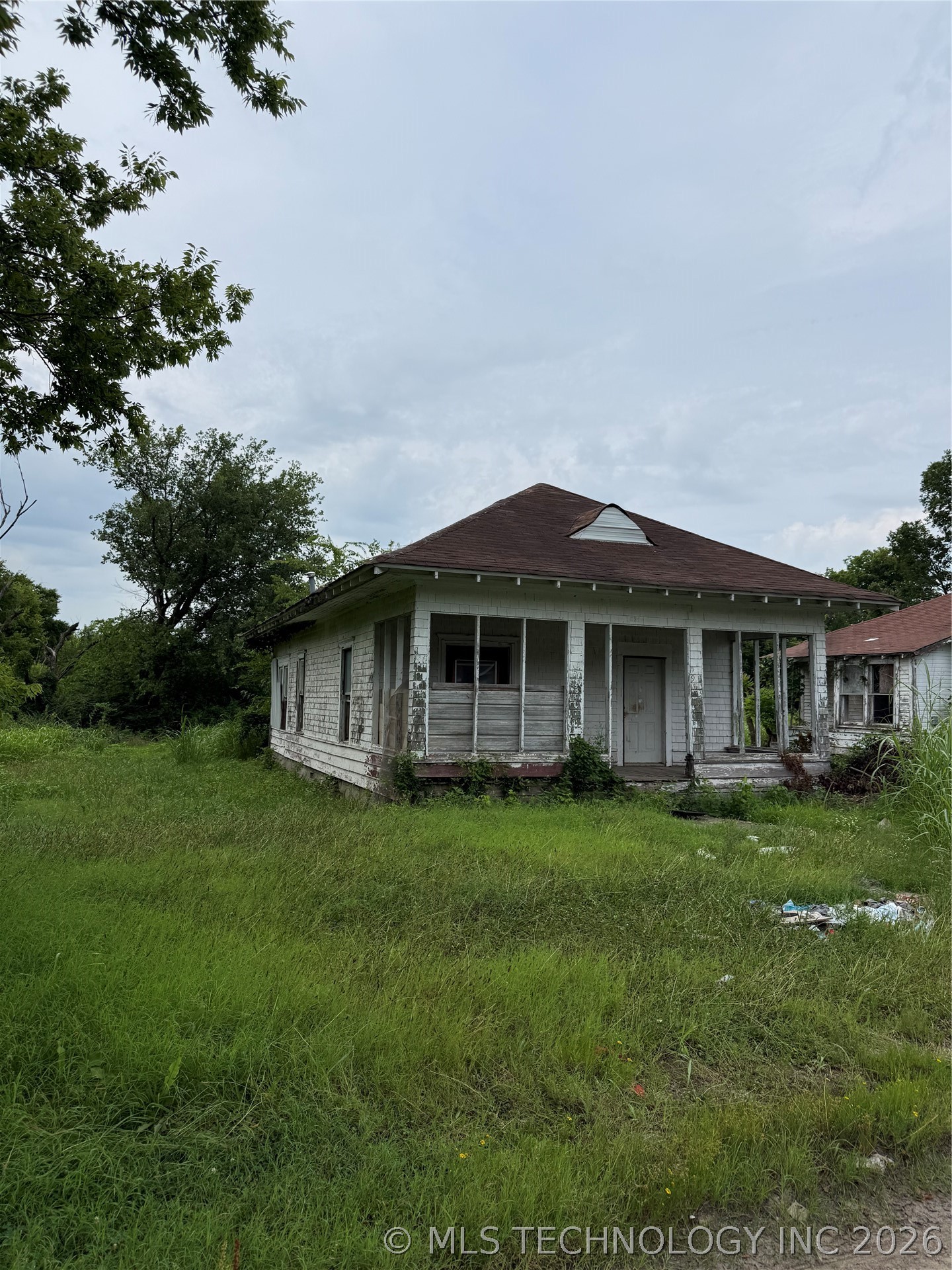 907 W Corporation Street Henryetta OK 74437