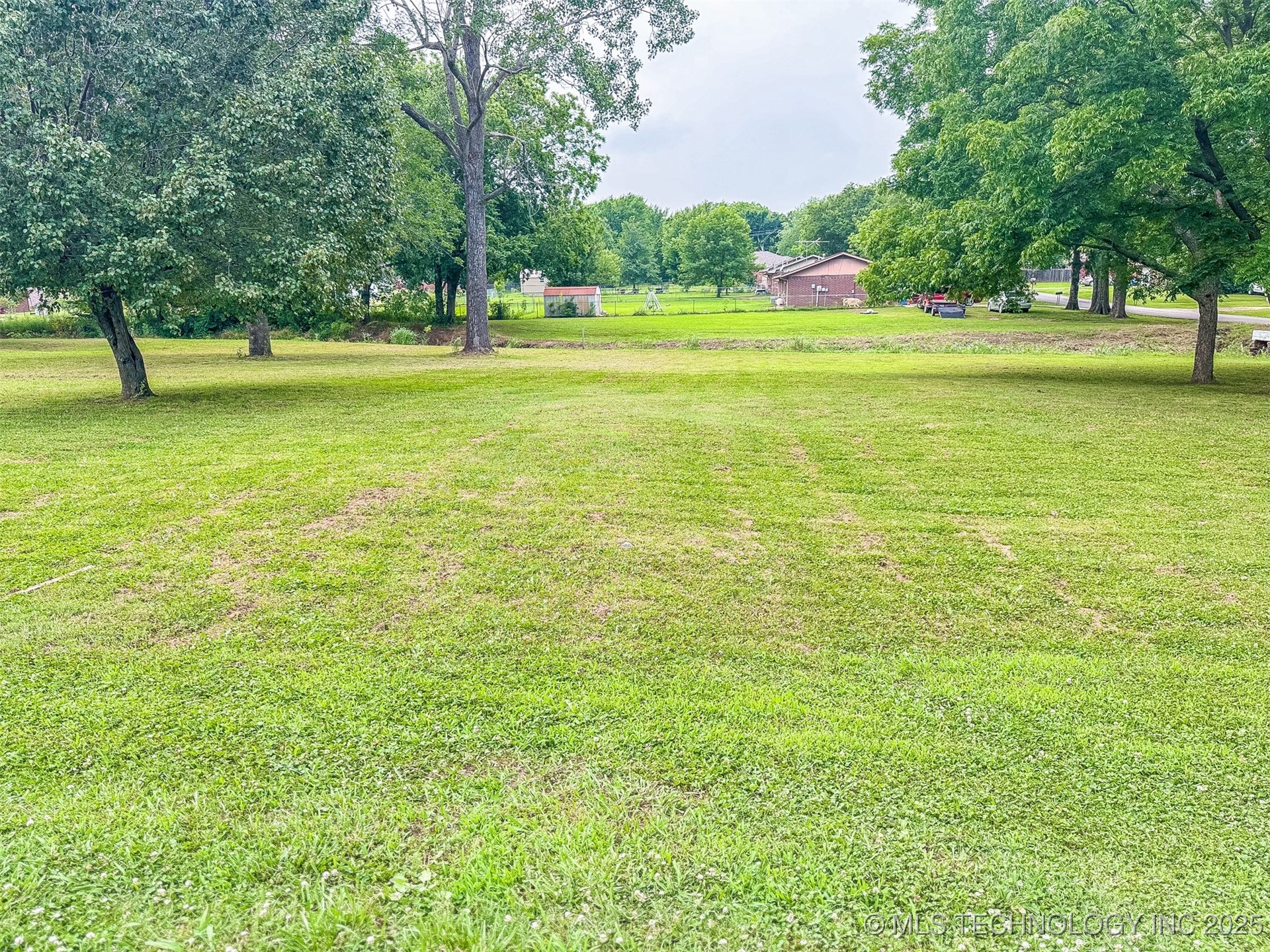 514 W Creek Checotah OK 74426