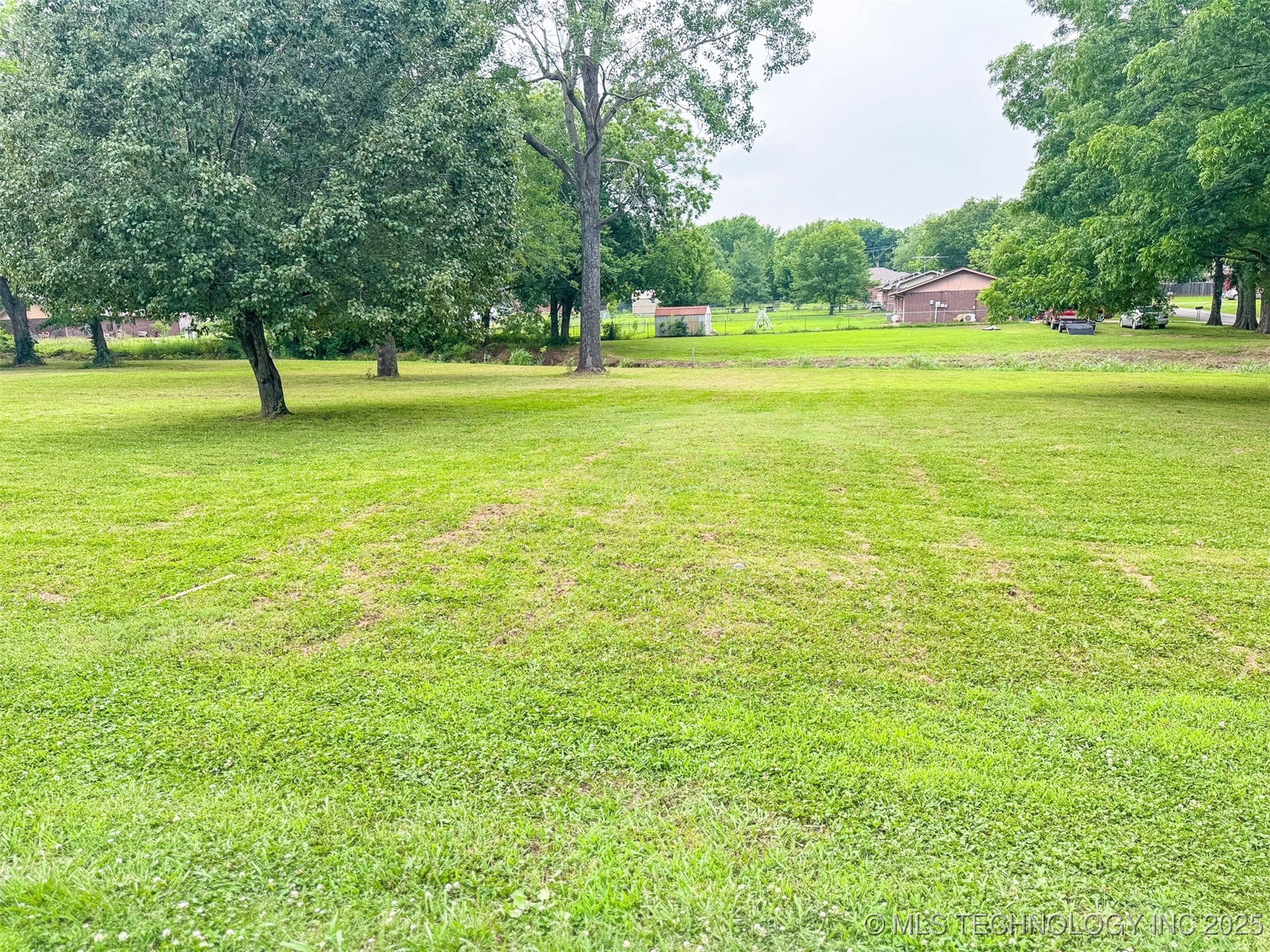 514 W Creek Checotah OK 74426