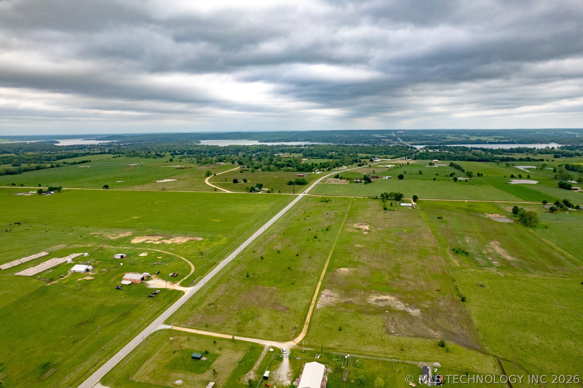 30 S Highway 10 Grove OK 74344
