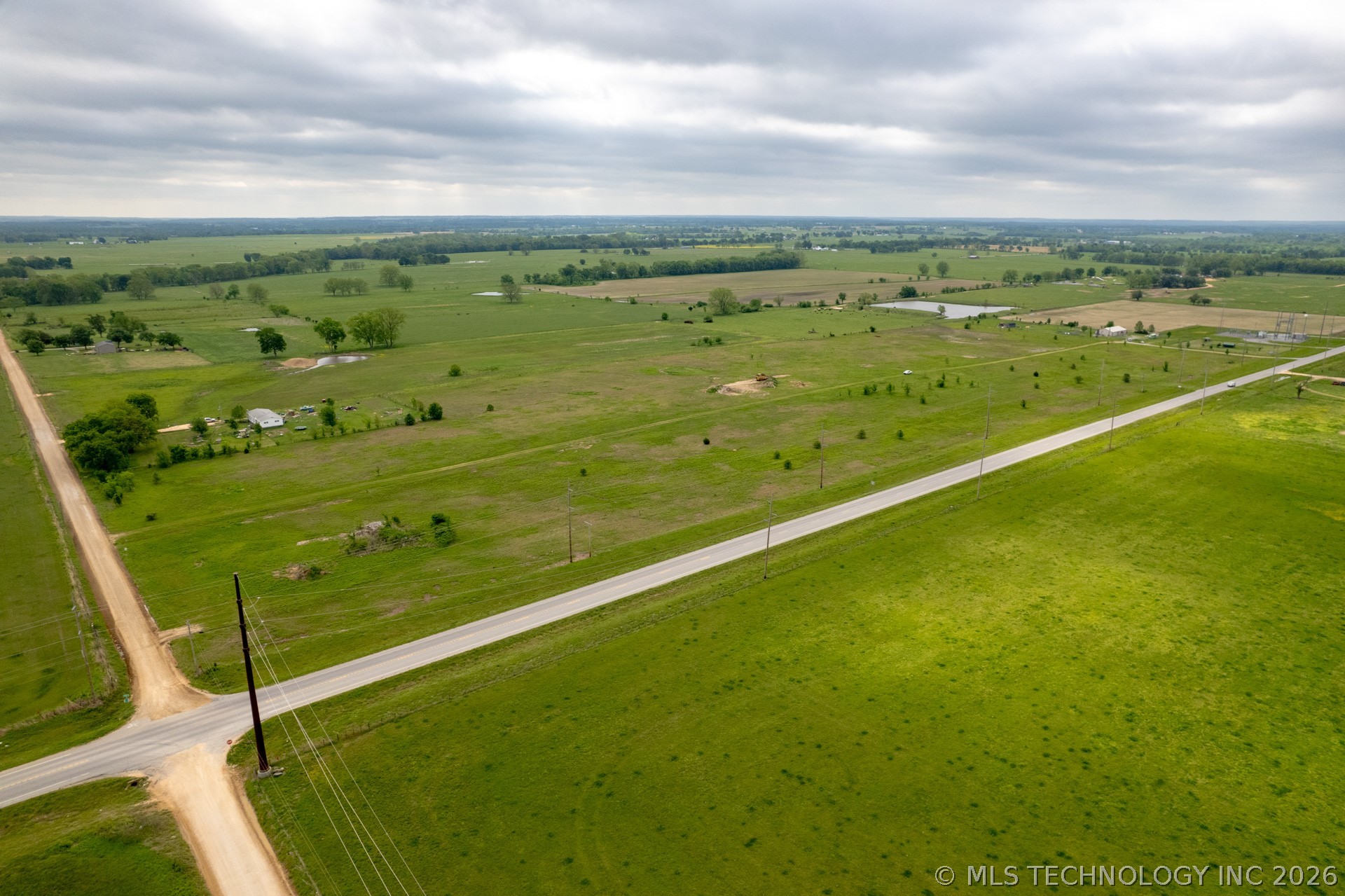 30 S Highway 10 Grove OK 74344