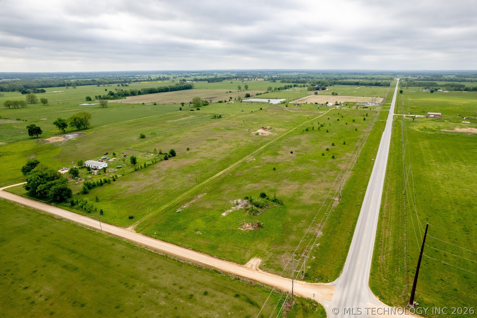 30 S Highway 10 Grove OK 74344