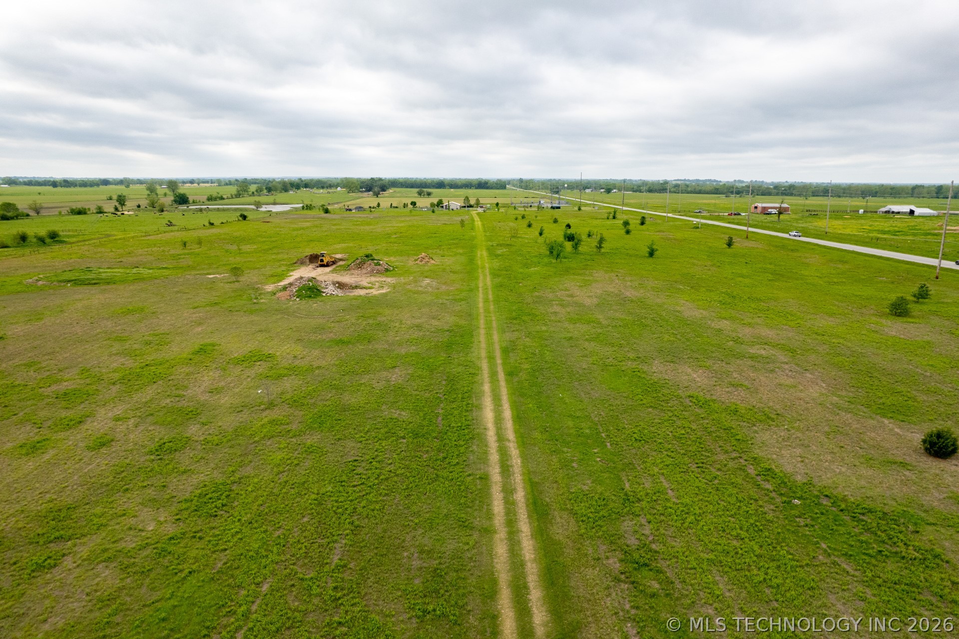 30 S Highway 10 Grove OK 74344