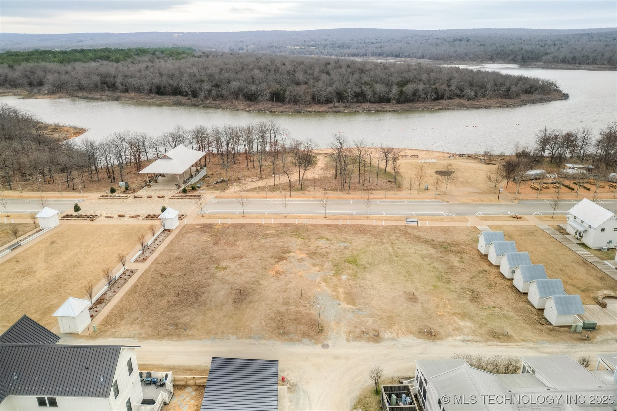 43 Water Street Carlton Landing OK 74432