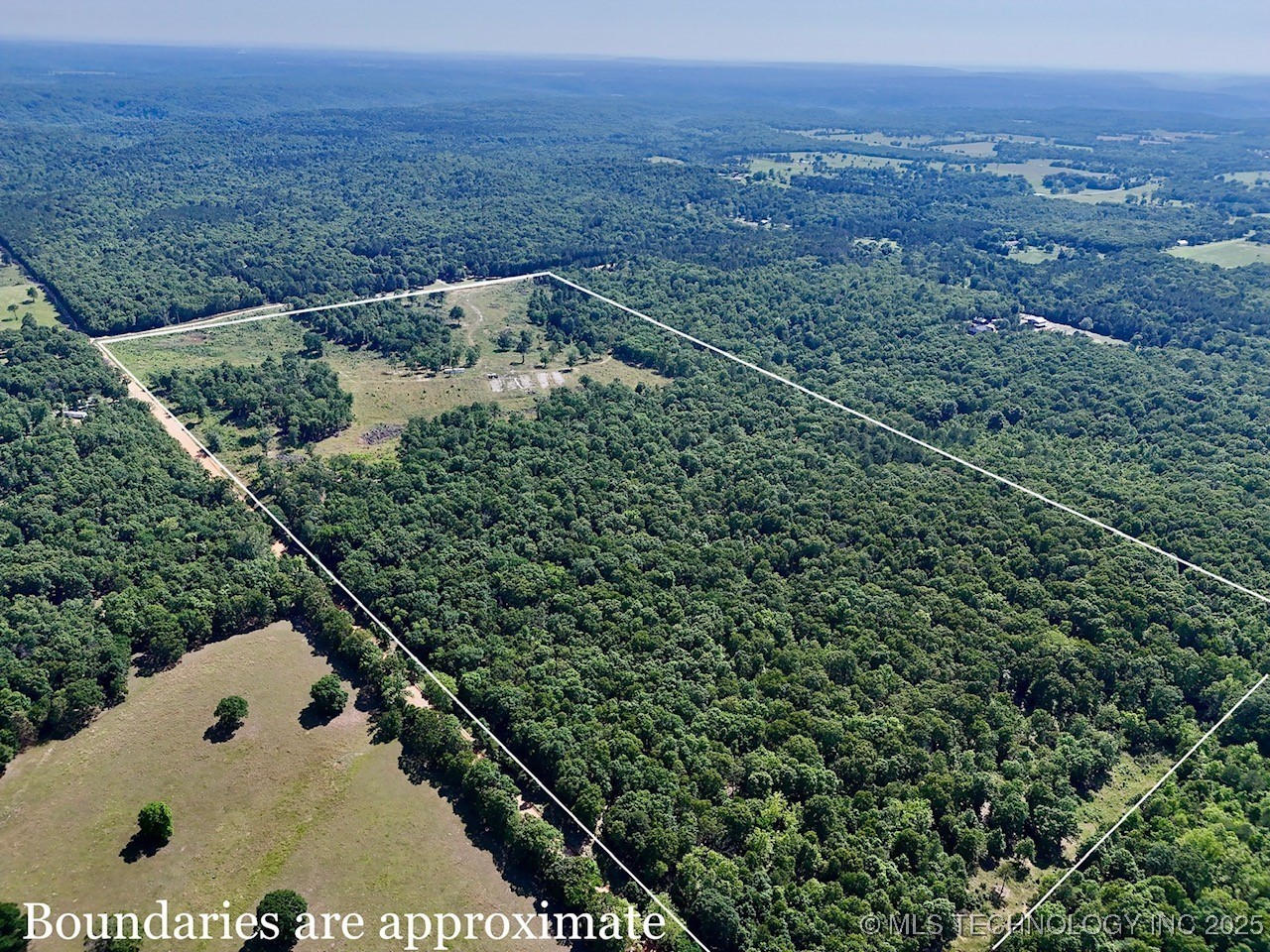 10761 E 590 Road Locust Grove OK 74352