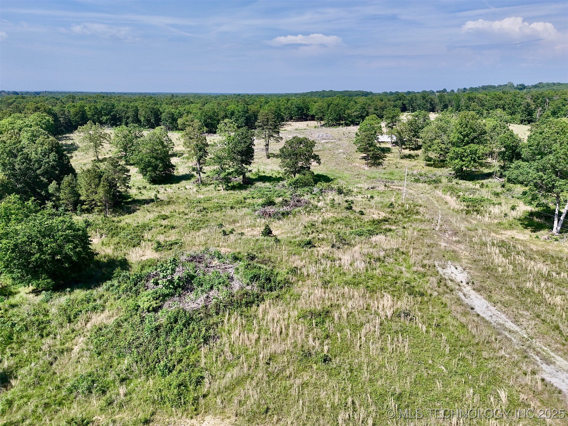 10761 E 590 Road Locust Grove OK 74352
