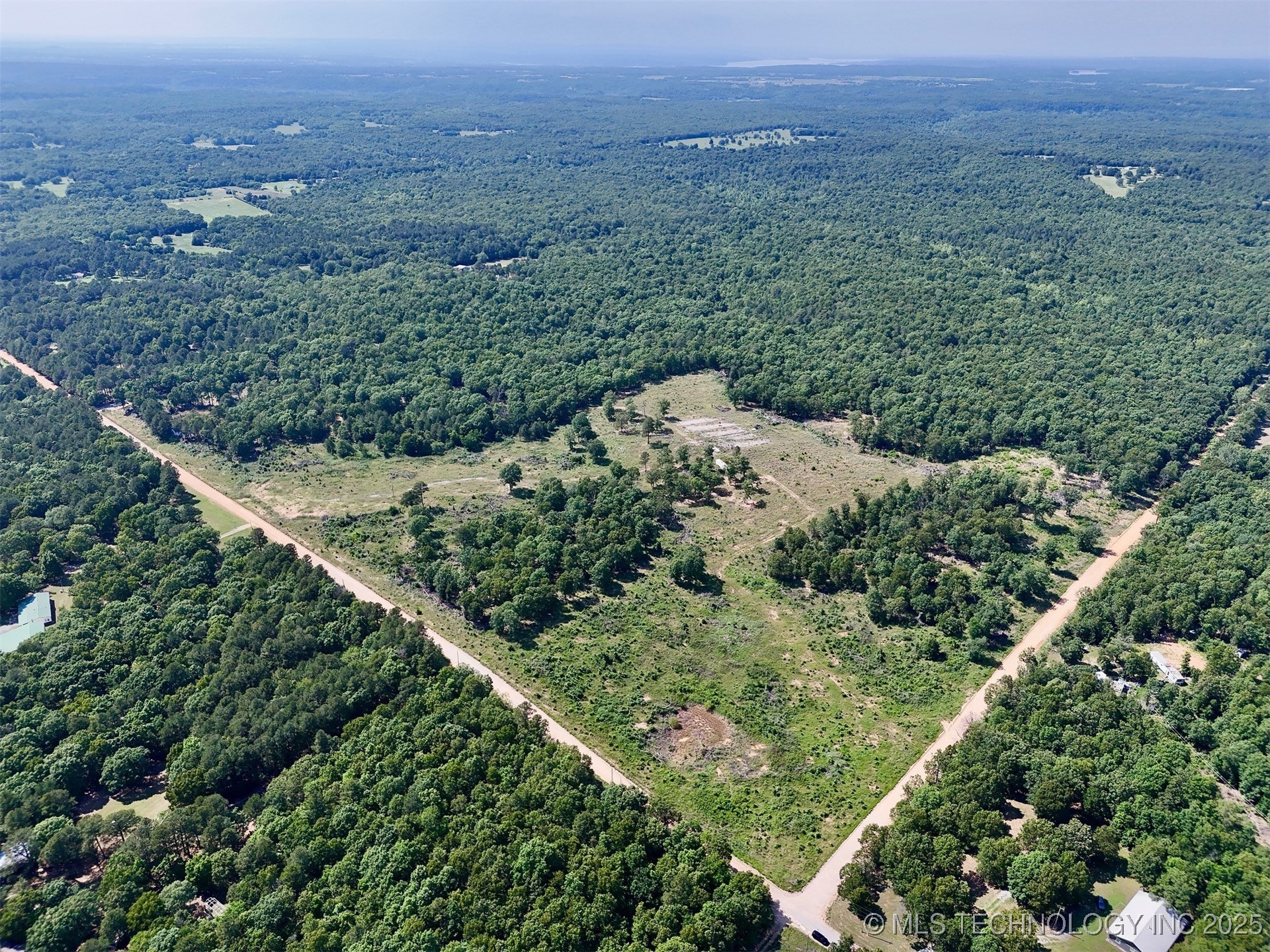 10761 E 590 Road Locust Grove OK 74352