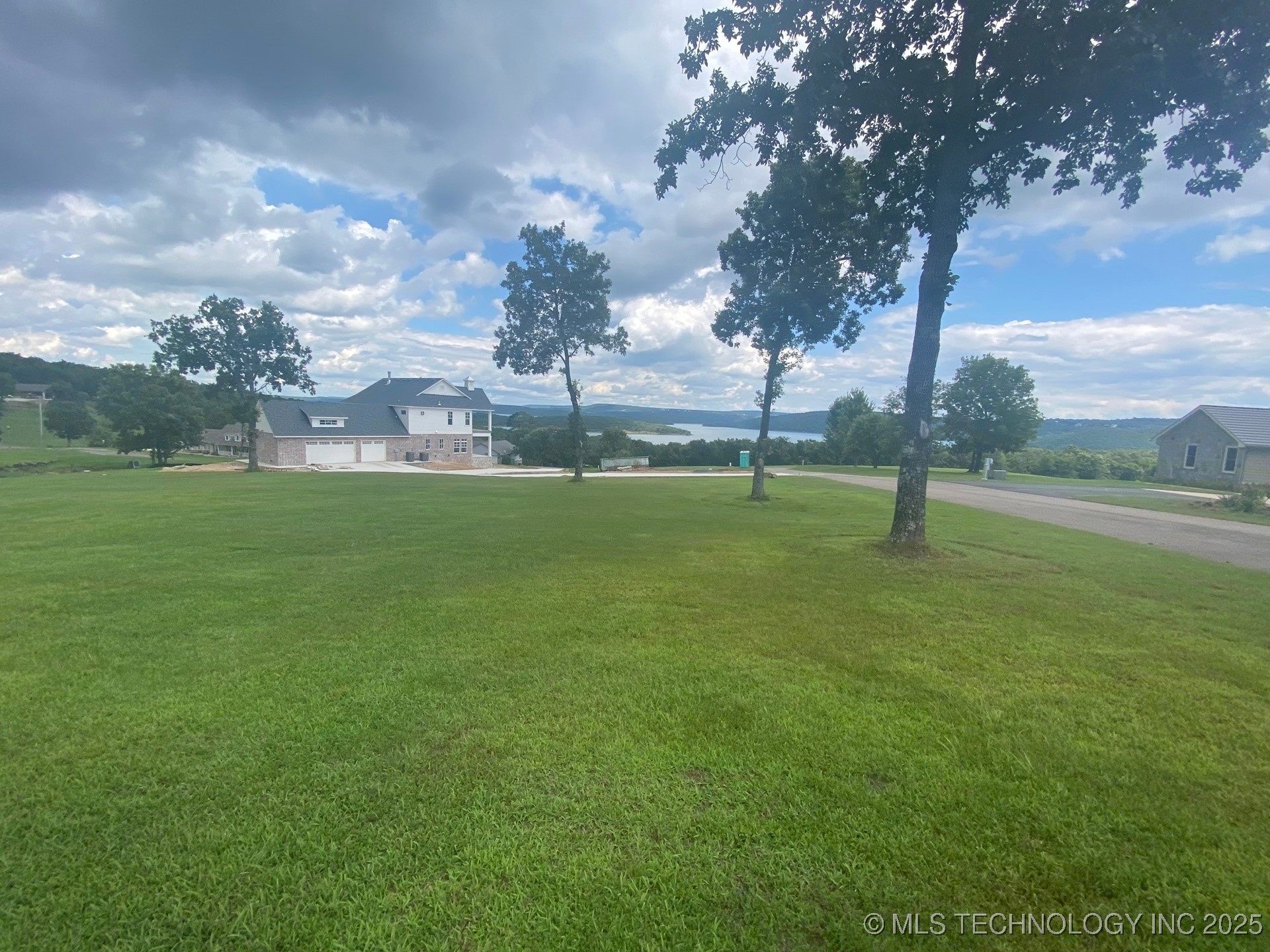 15894 W Hickory Road Park Hill OK 74451