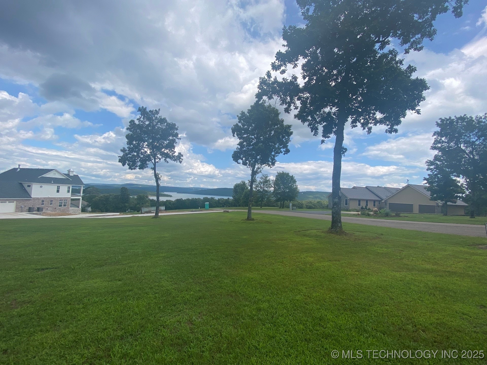15894 W Hickory Road Park Hill OK 74451
