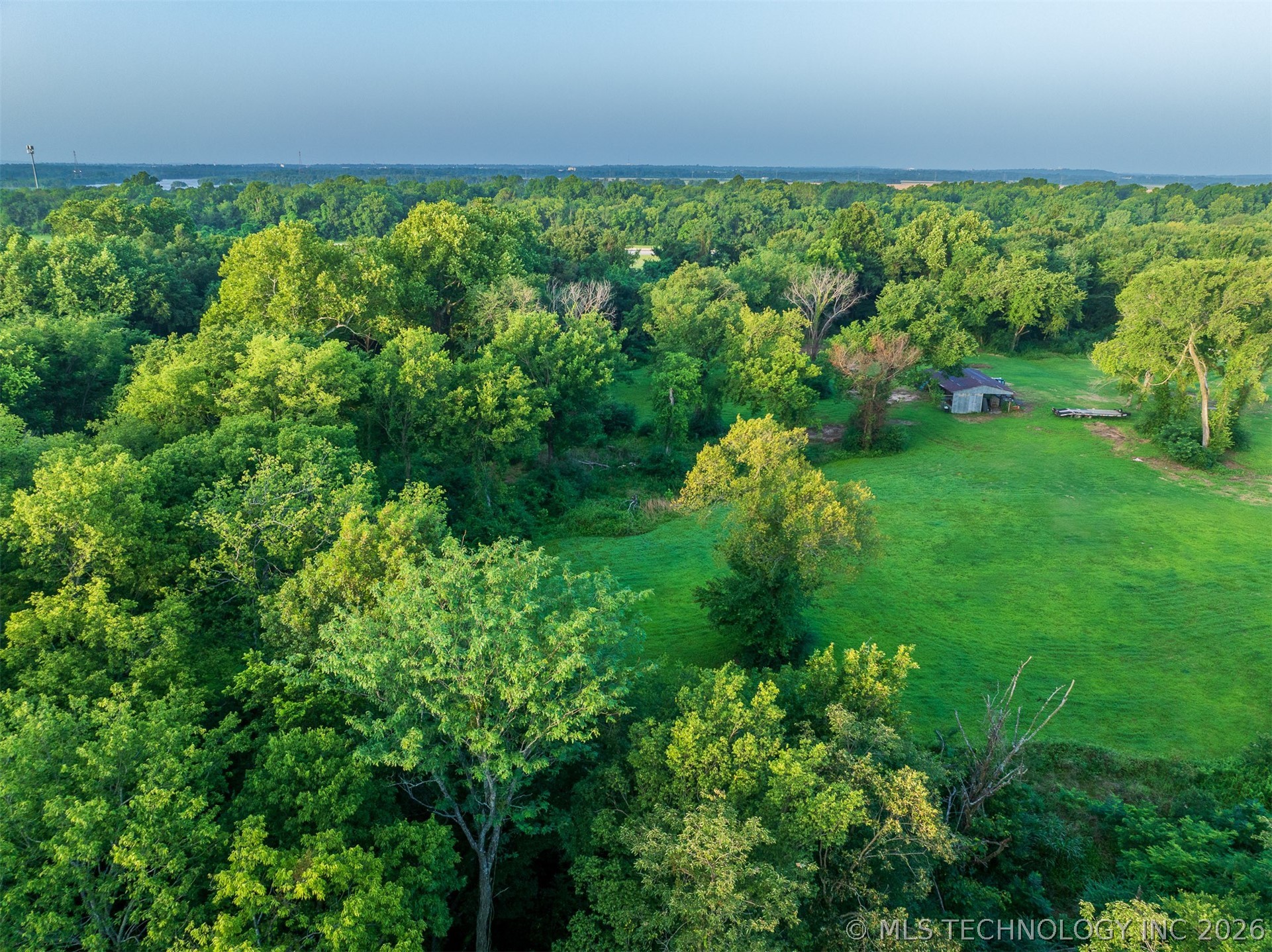 8 E 60th Street N Porter OK 74454