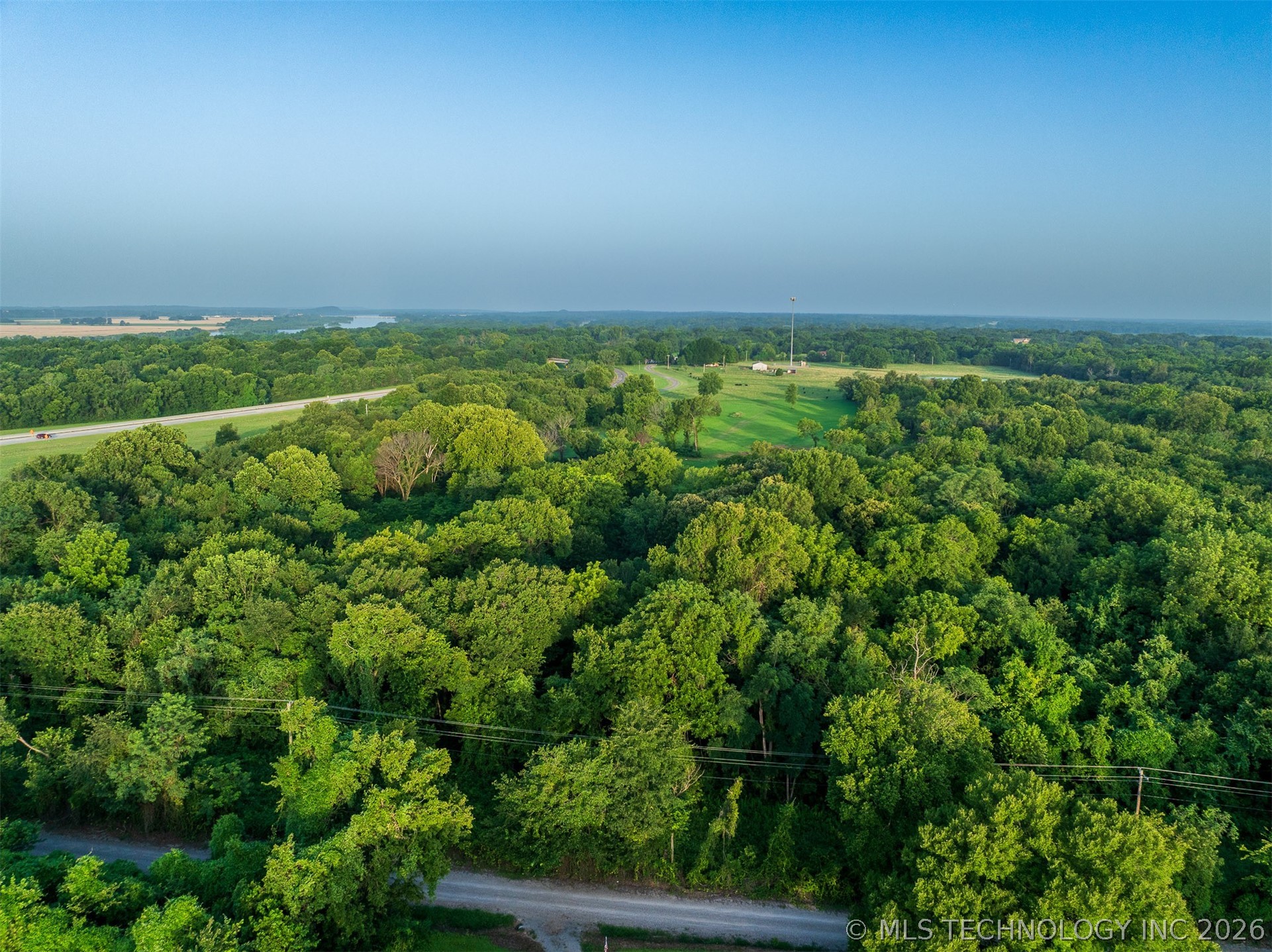 8 E 60th Street N Porter OK 74454