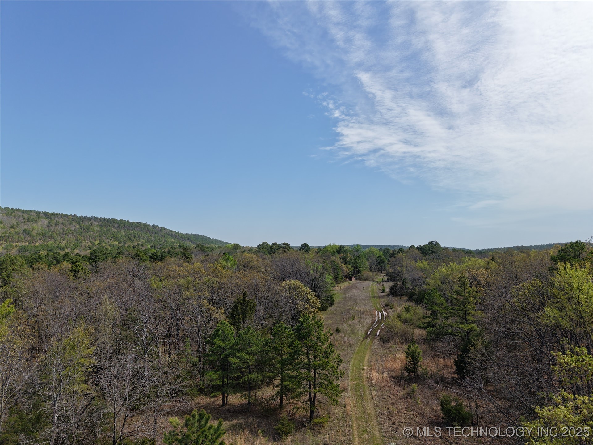 2 NW 196th Road Wilburton OK 74578