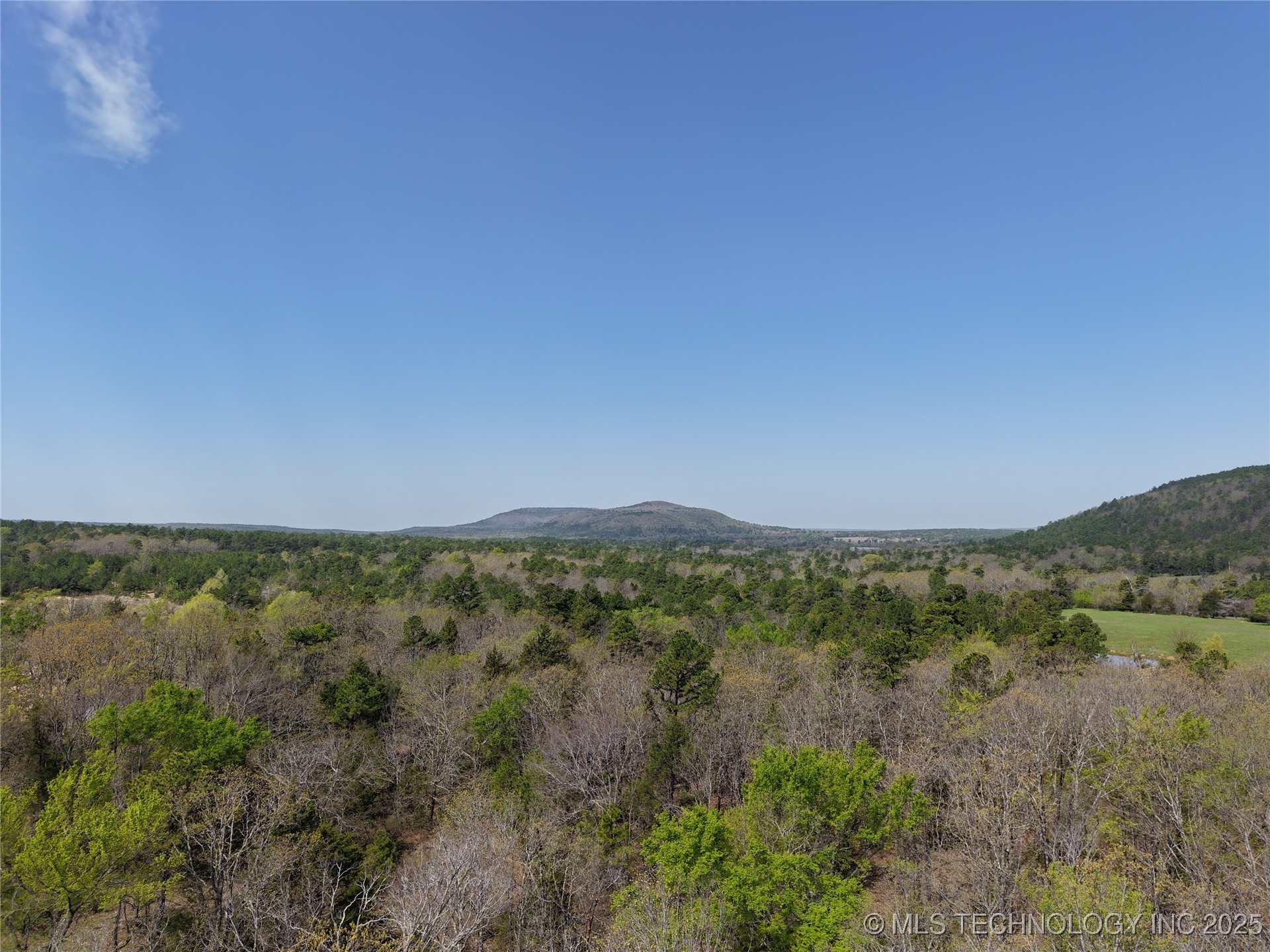 2 NW 196th Road Wilburton OK 74578