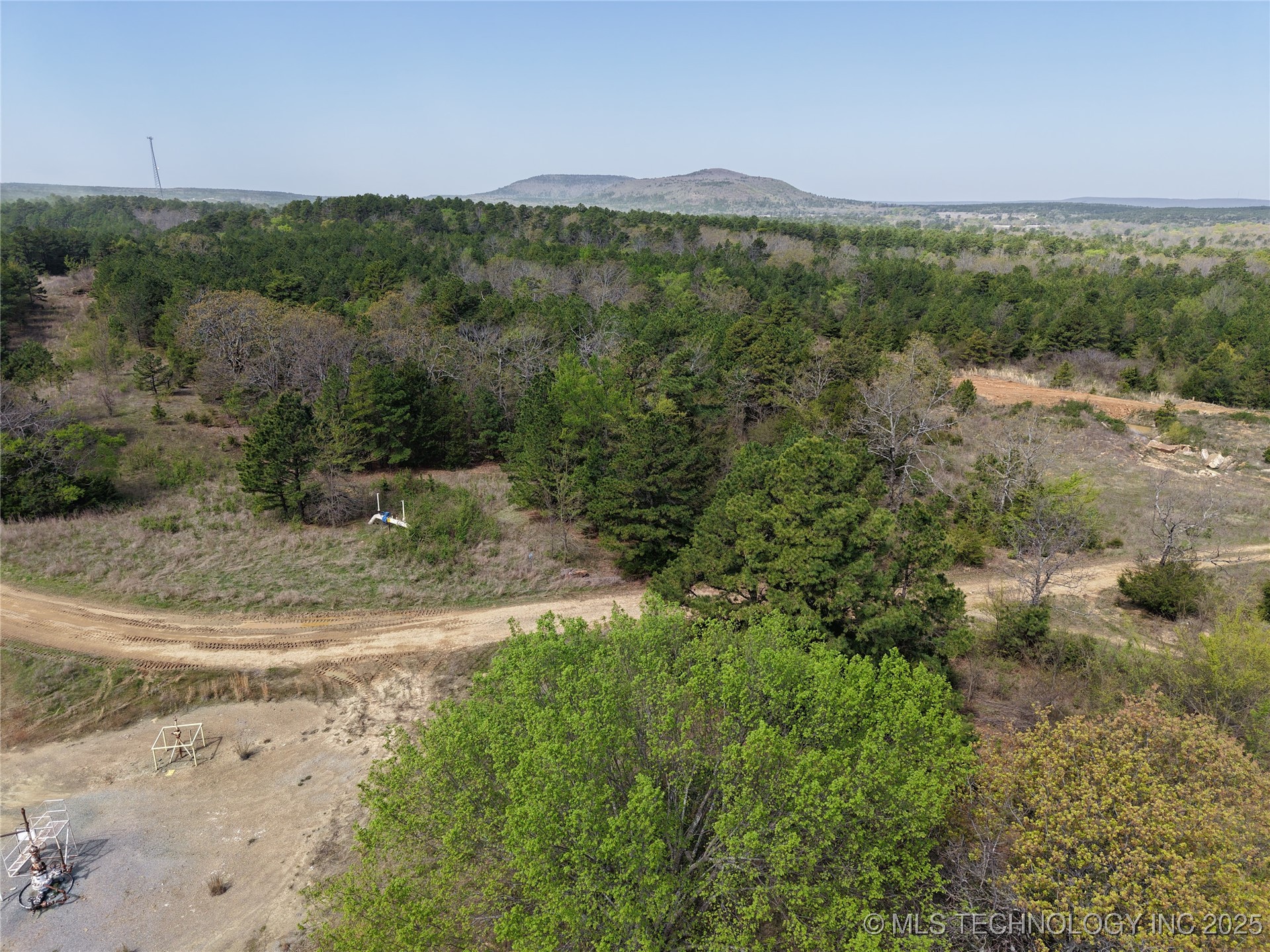 2 NW 196th Road Wilburton OK 74578