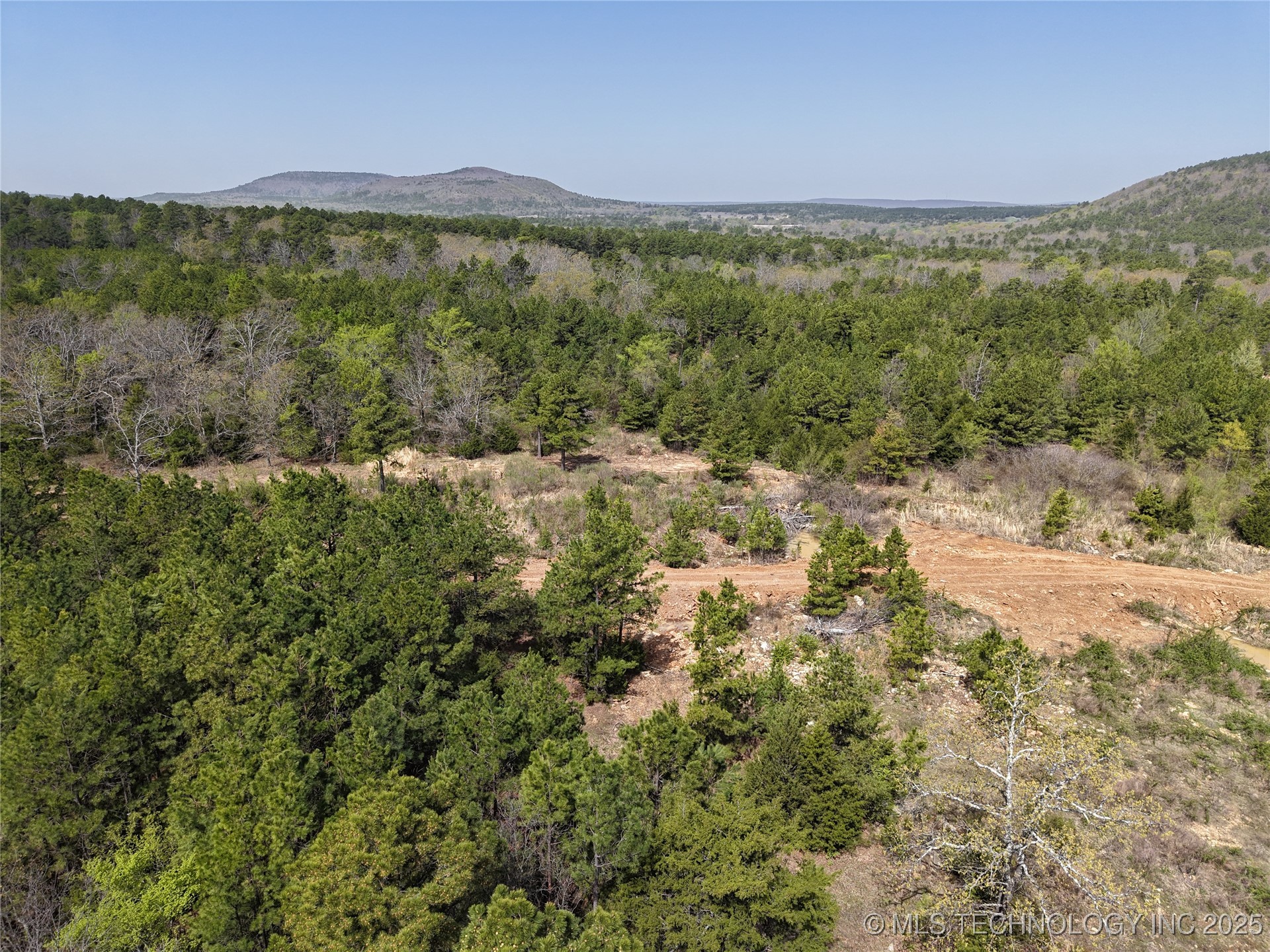 2 NW 196th Road Wilburton OK 74578