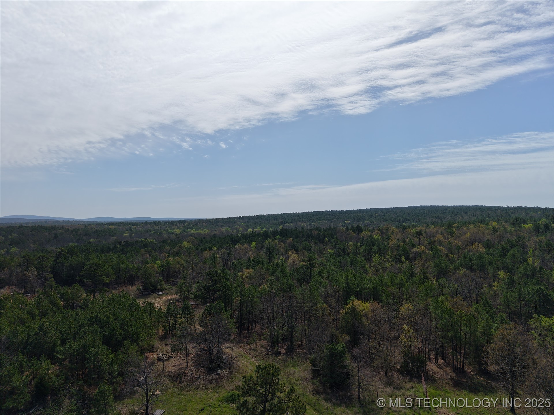 2 NW 196th Road Wilburton OK 74578