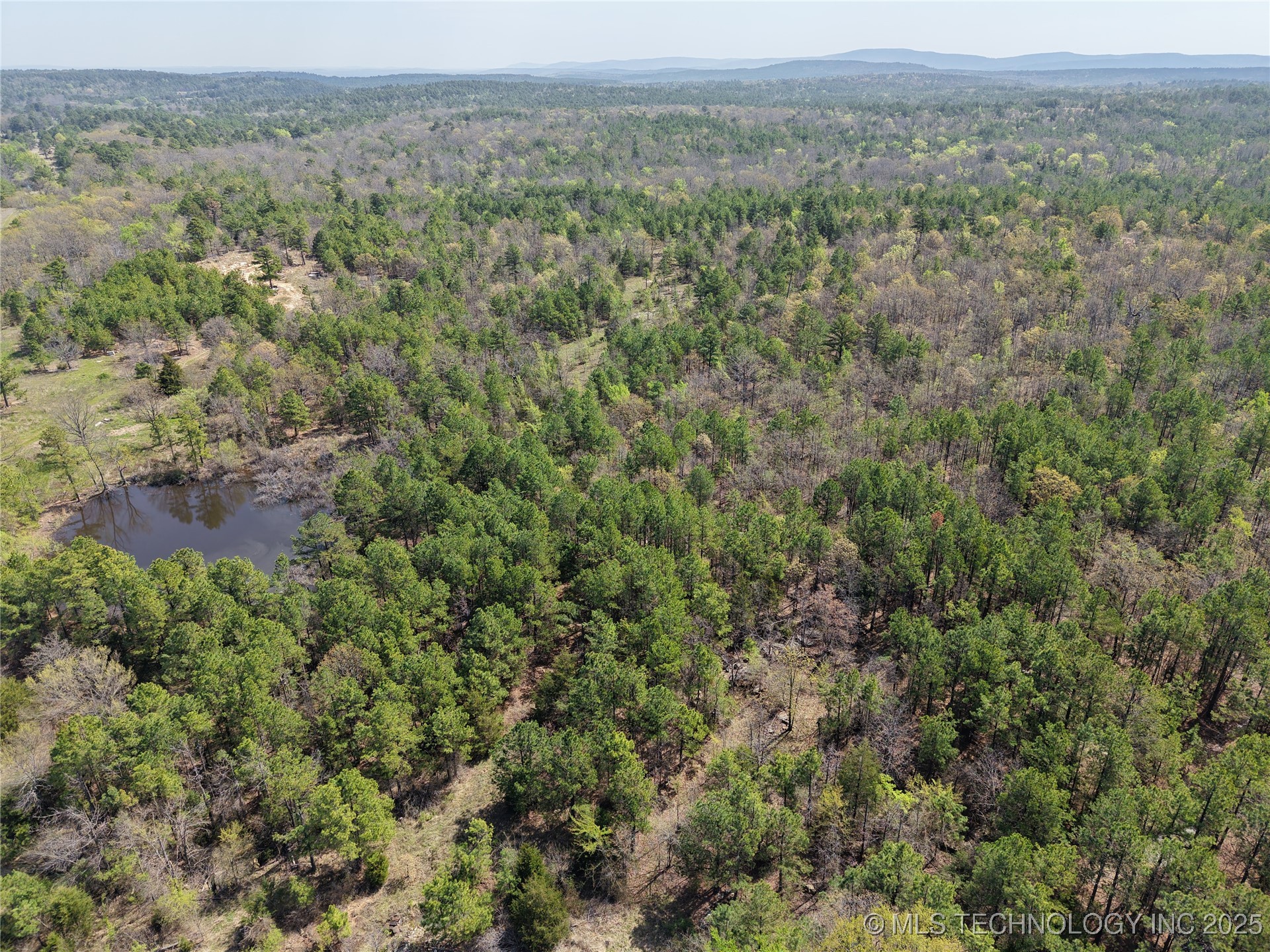 2 NW 196th Road Wilburton OK 74578