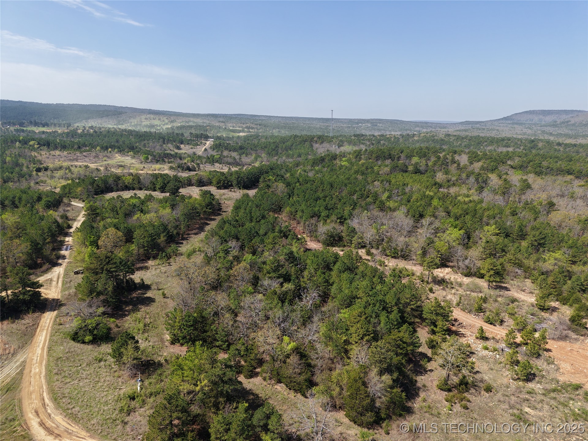 2 NW 196th Road Wilburton OK 74578