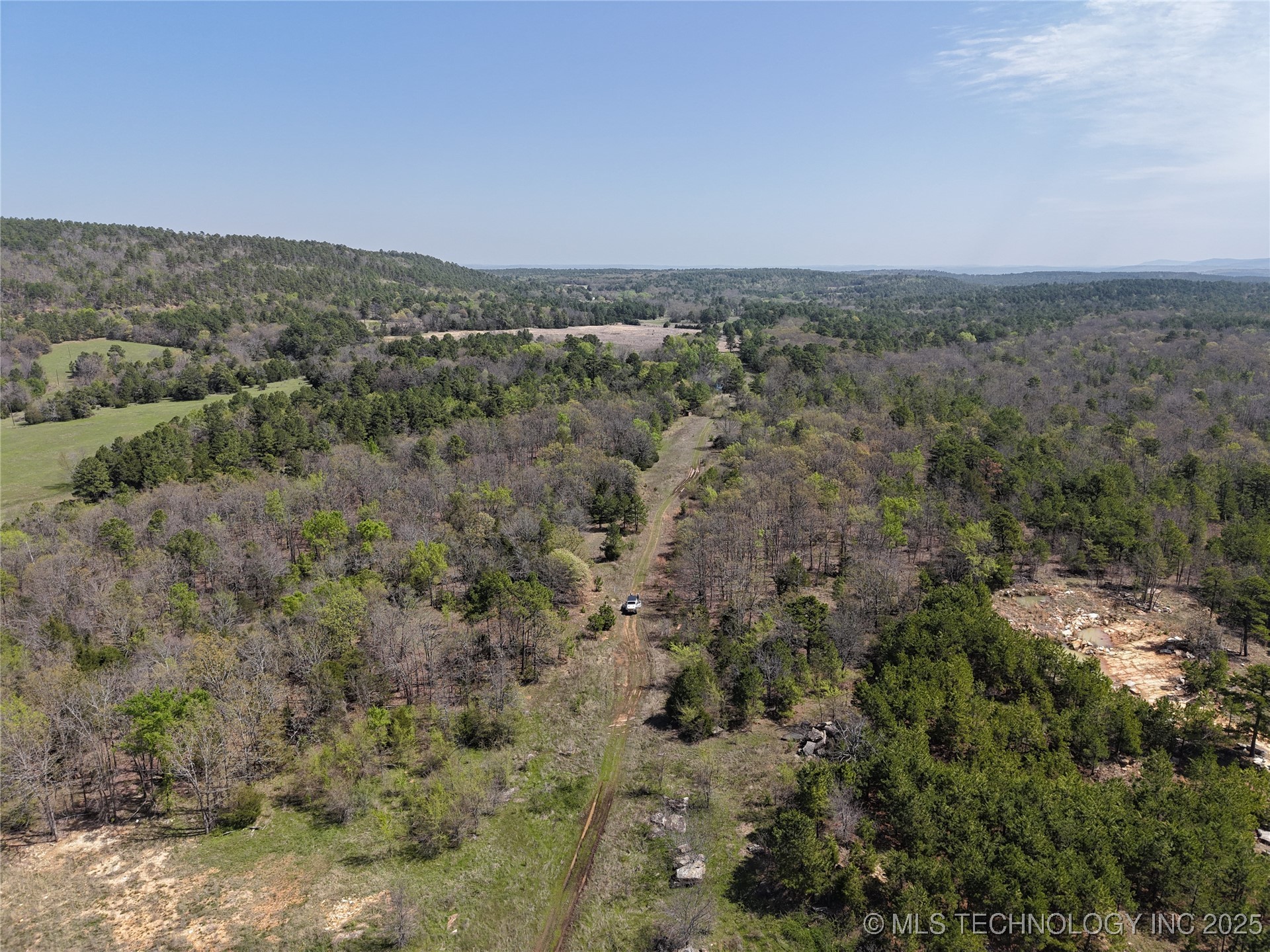 2 NW 196th Road Wilburton OK 74578