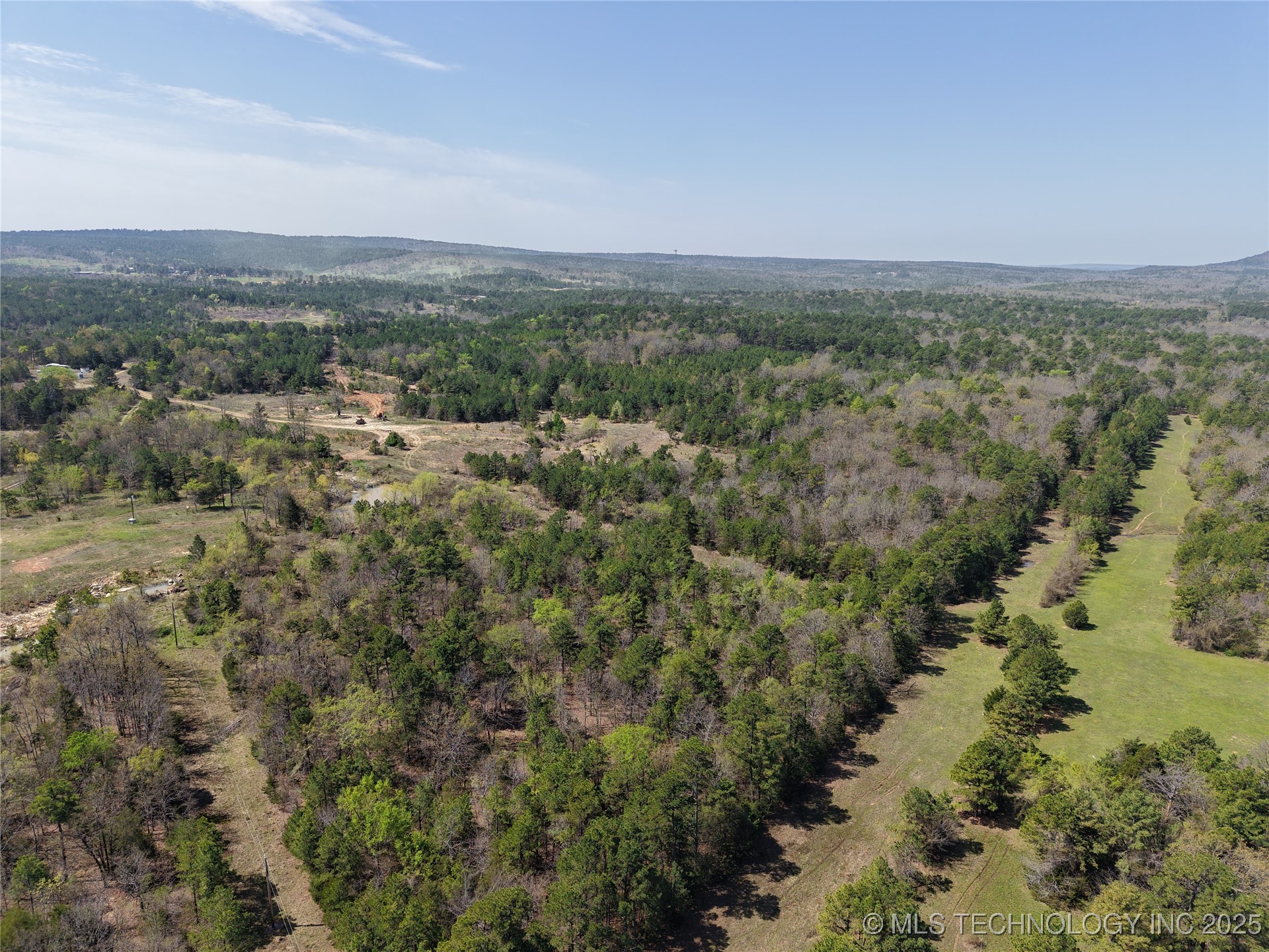 2 NW 196th Road Wilburton OK 74578