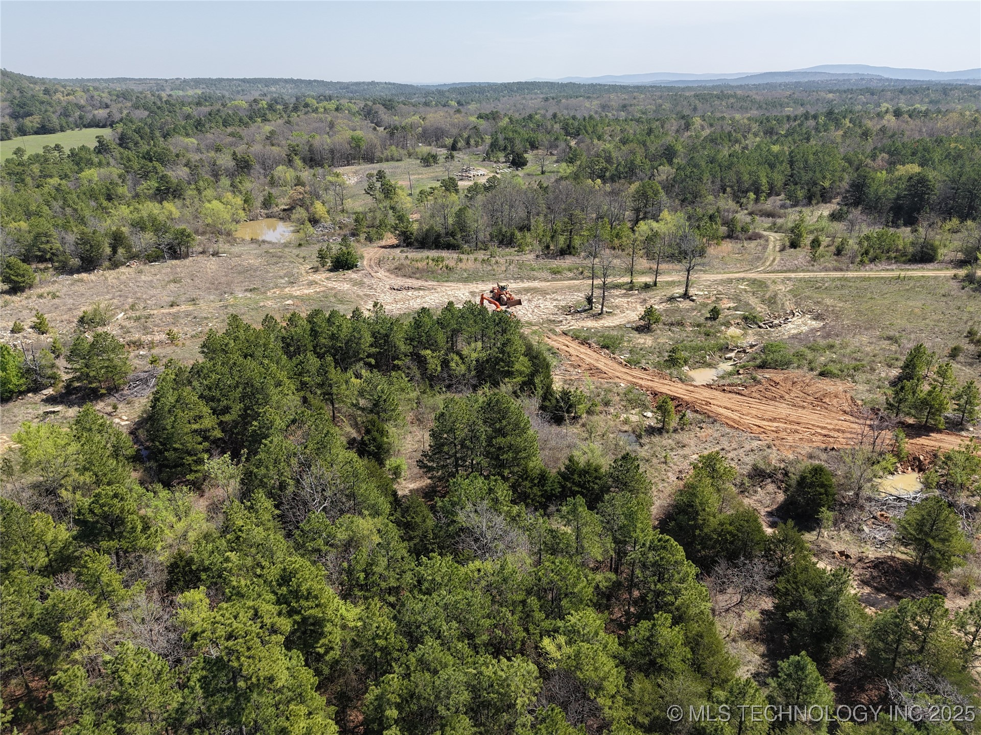 2 NW 196th Road Wilburton OK 74578