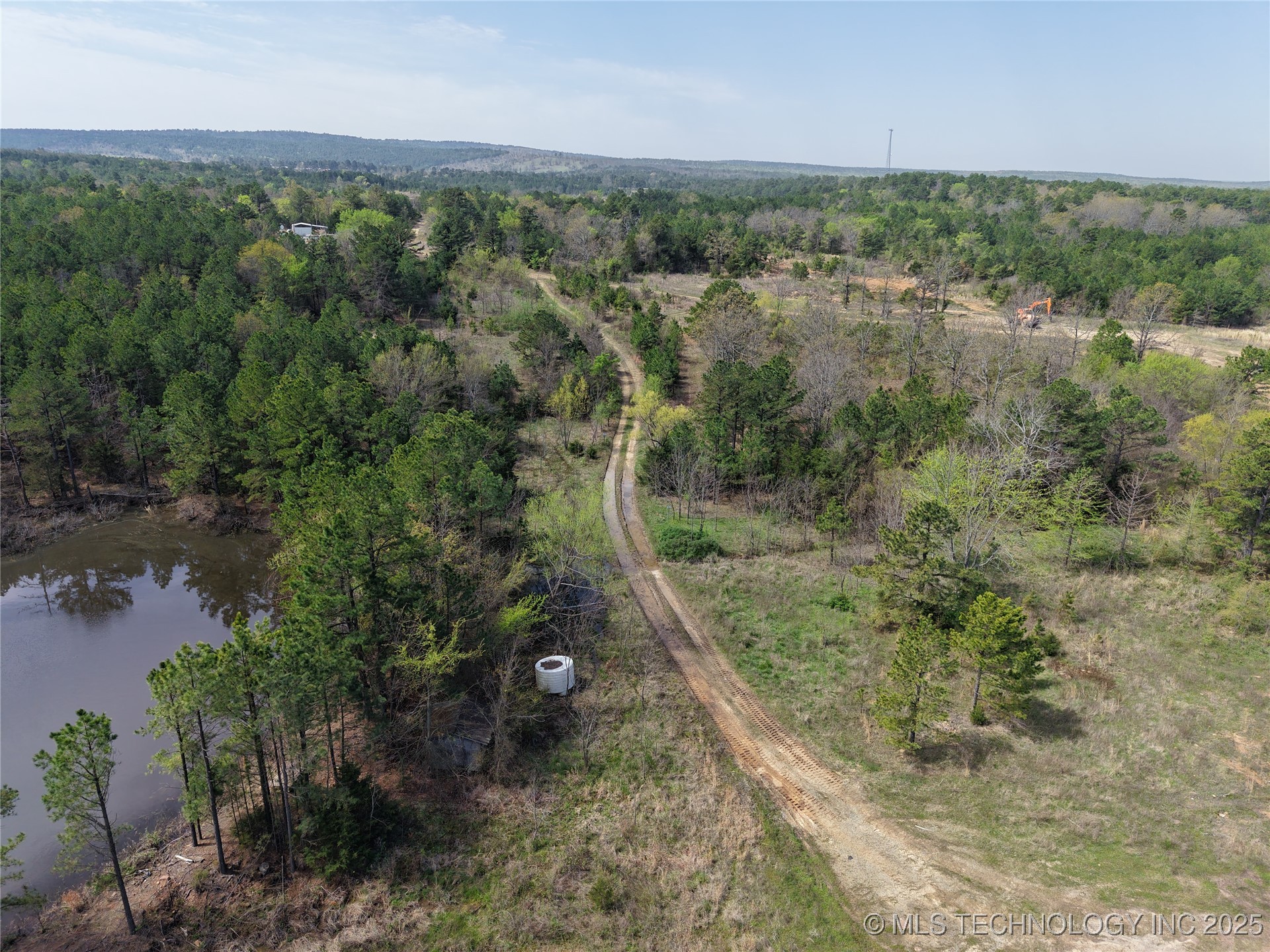 2 NW 196th Road Wilburton OK 74578