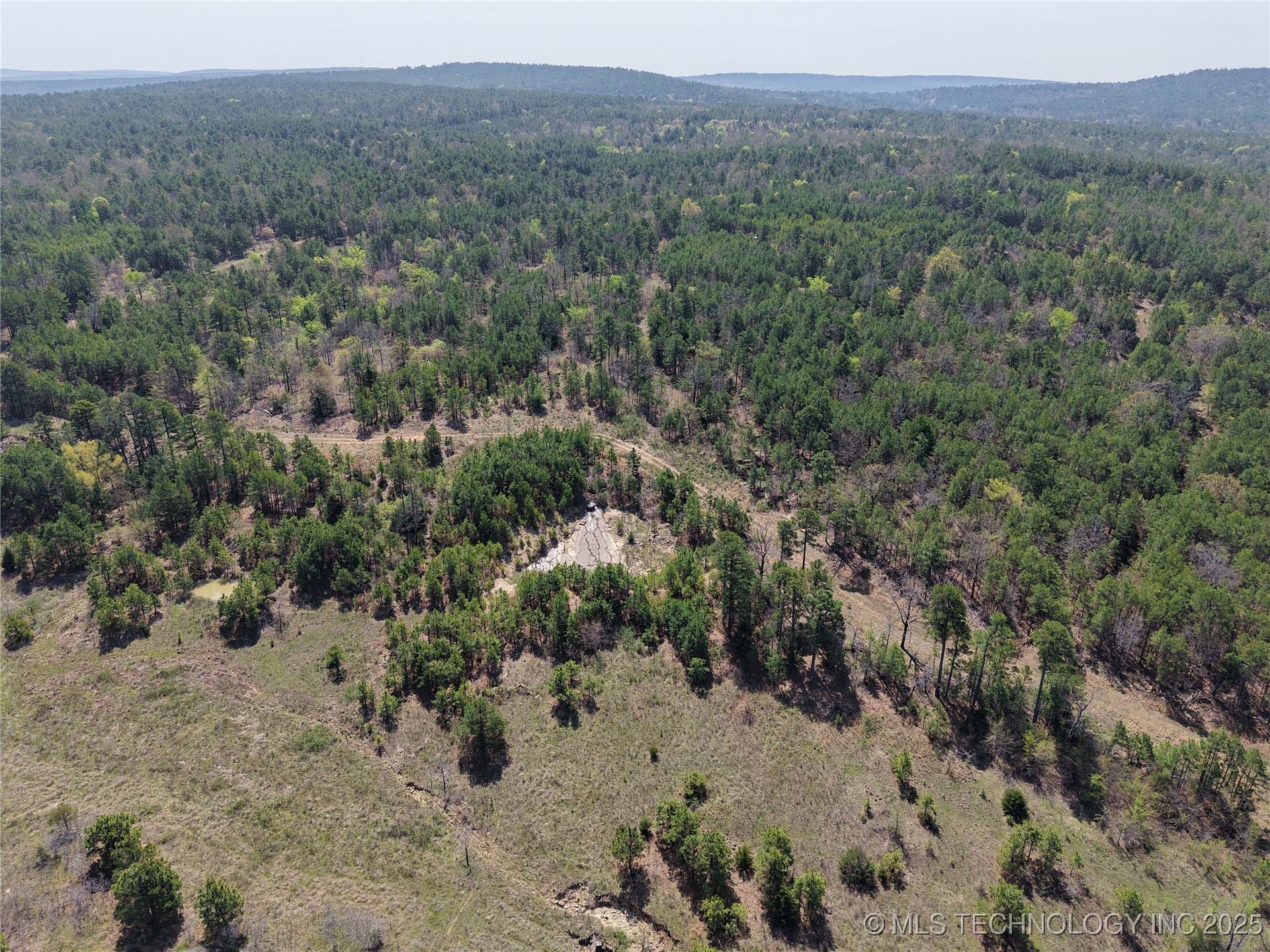 2 NW 196th Road Wilburton OK 74578