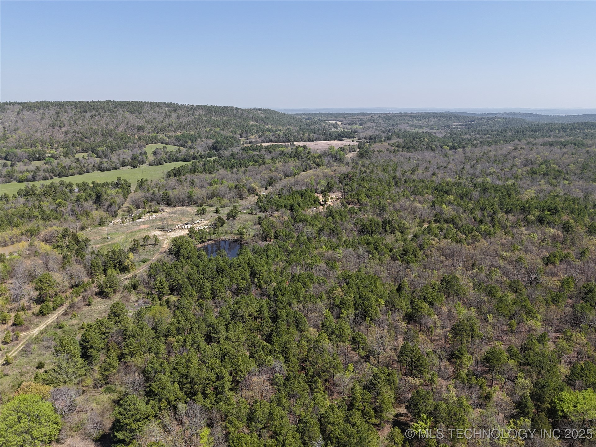 2 NW 196th Road Wilburton OK 74578