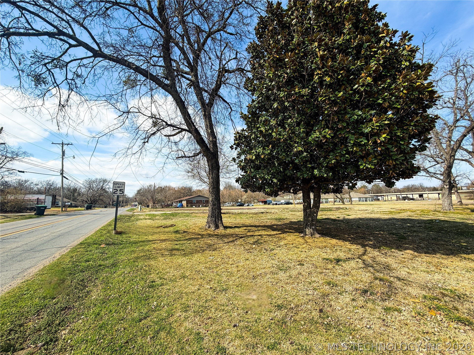 206 W 4th Street Tahlequah OK 74464