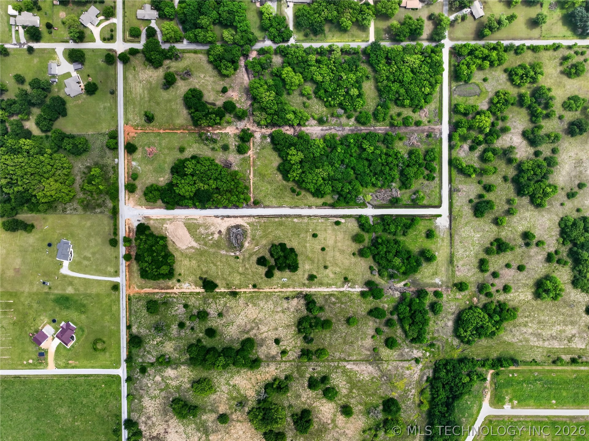 11 N Cherokee Avenue Chouteau OK 74337
