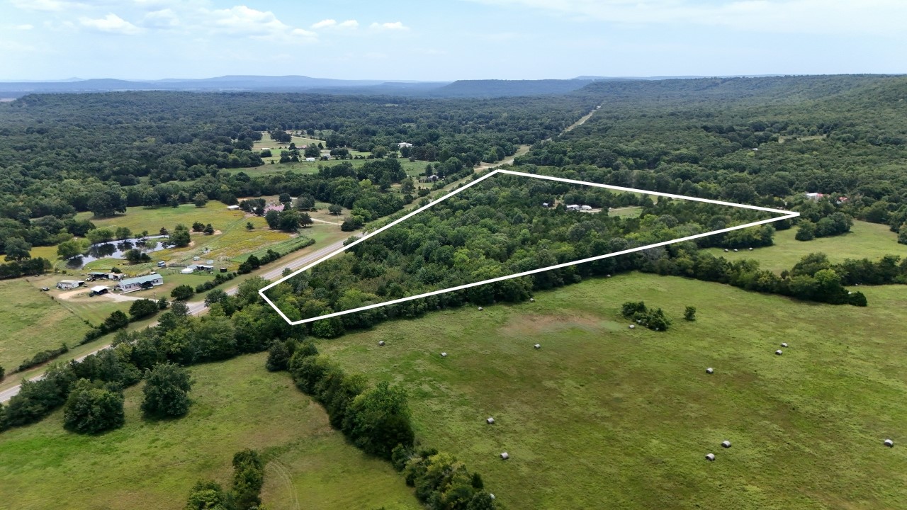 5652 E Highway 71 Porum OK 74455