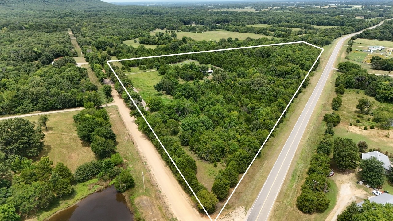 5652 E Highway 71 Porum OK 74455