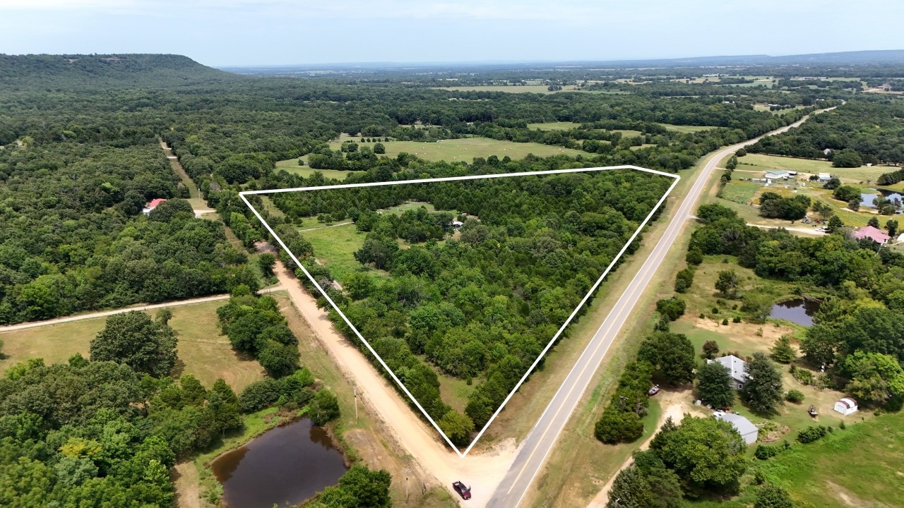 5652 E Highway 71 Porum OK 74455