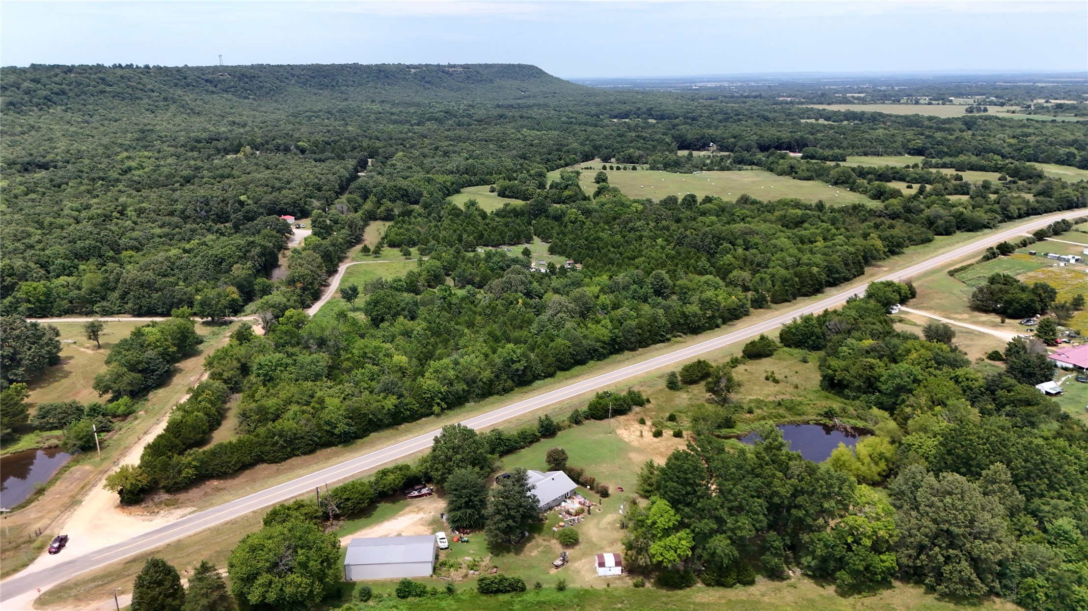 5652 E Highway 71 Porum OK 74455