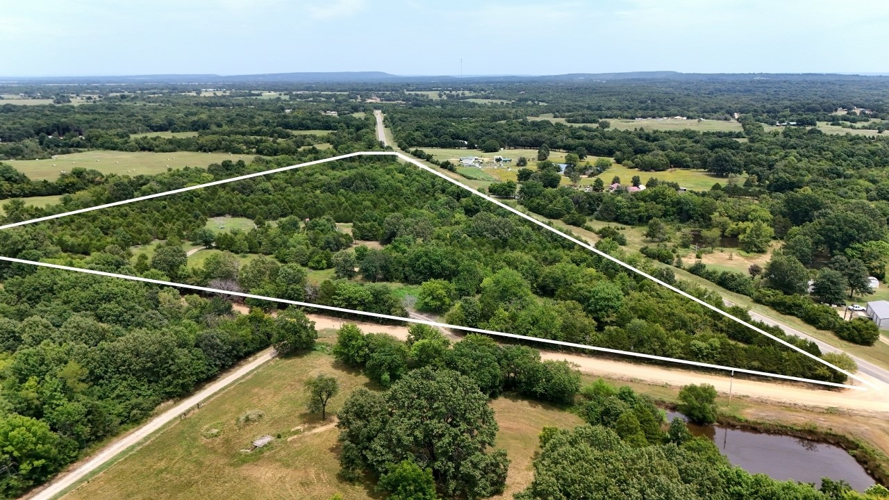5652 E Highway 71 Porum OK 74455