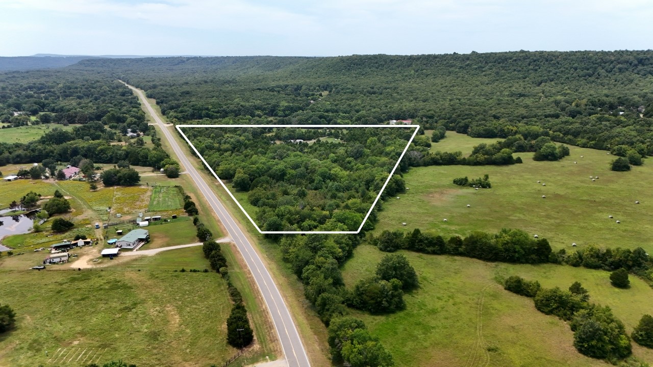 5652 E Highway 71 Porum OK 74455