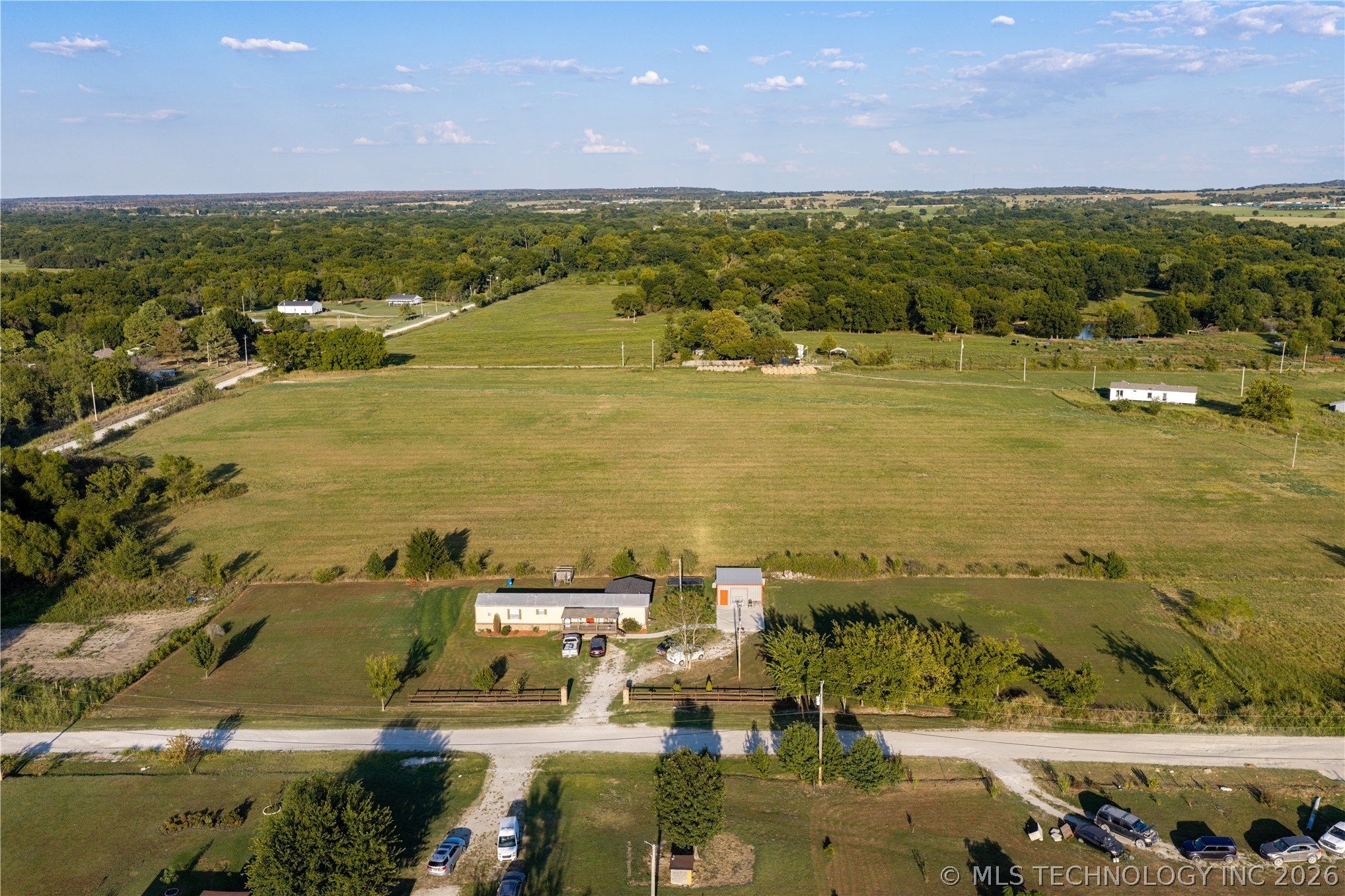 12 Hawk Road W Beggs OK 74421