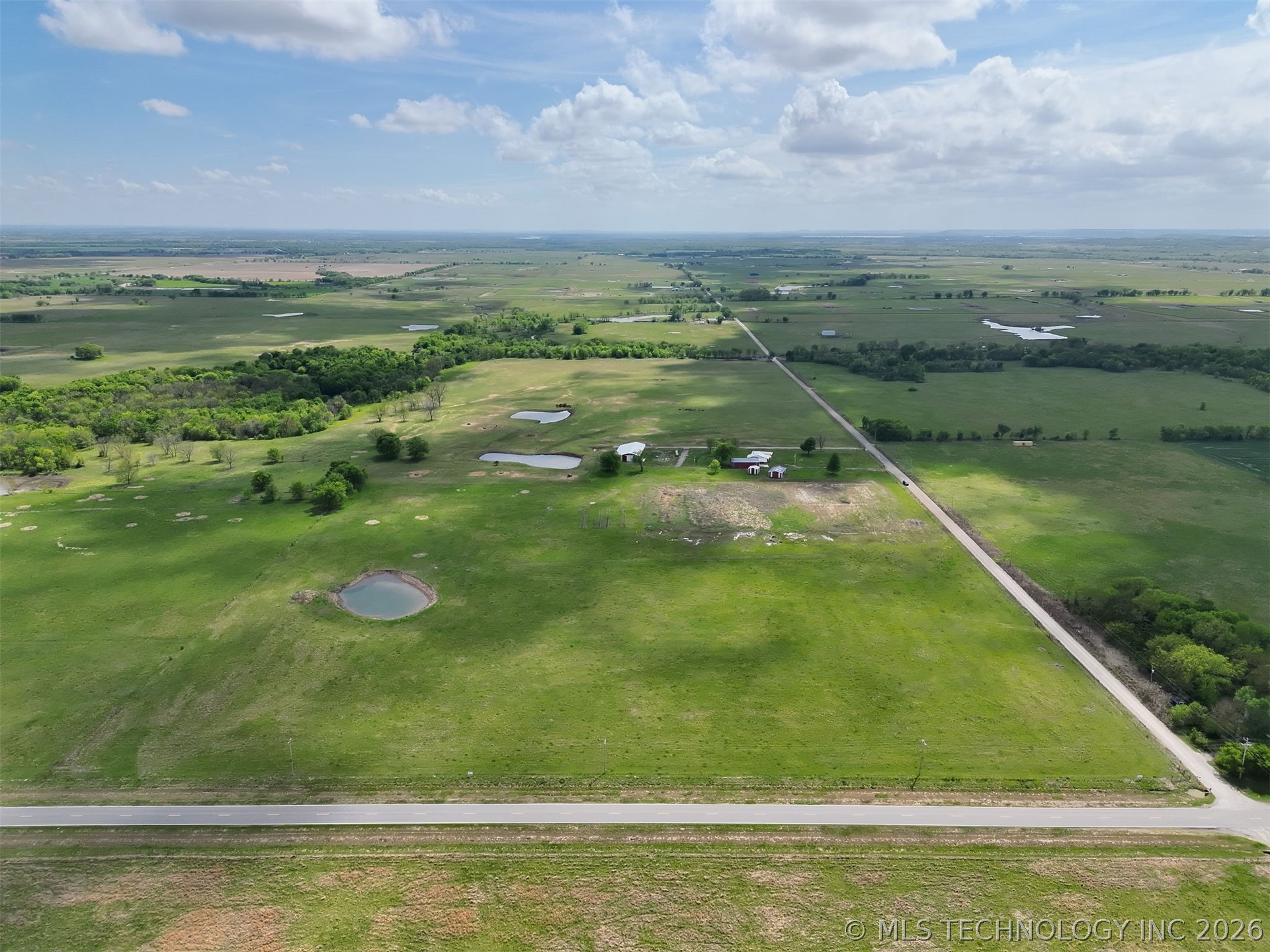 28 S 194th Street W Council Hill OK 74428