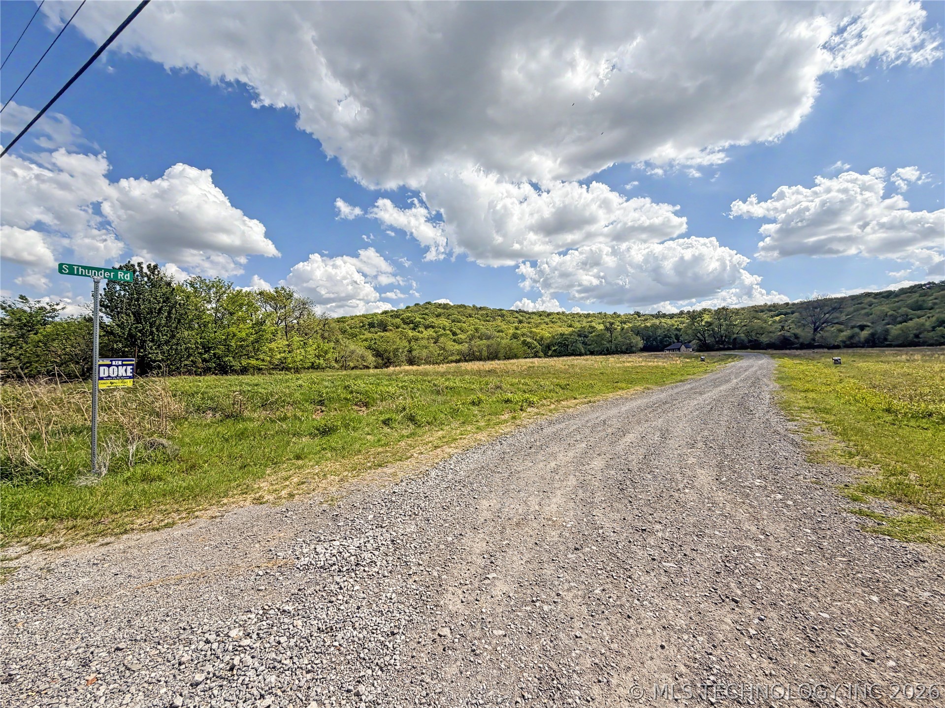 425 S Thunder Road Fort Gibson OK 74434