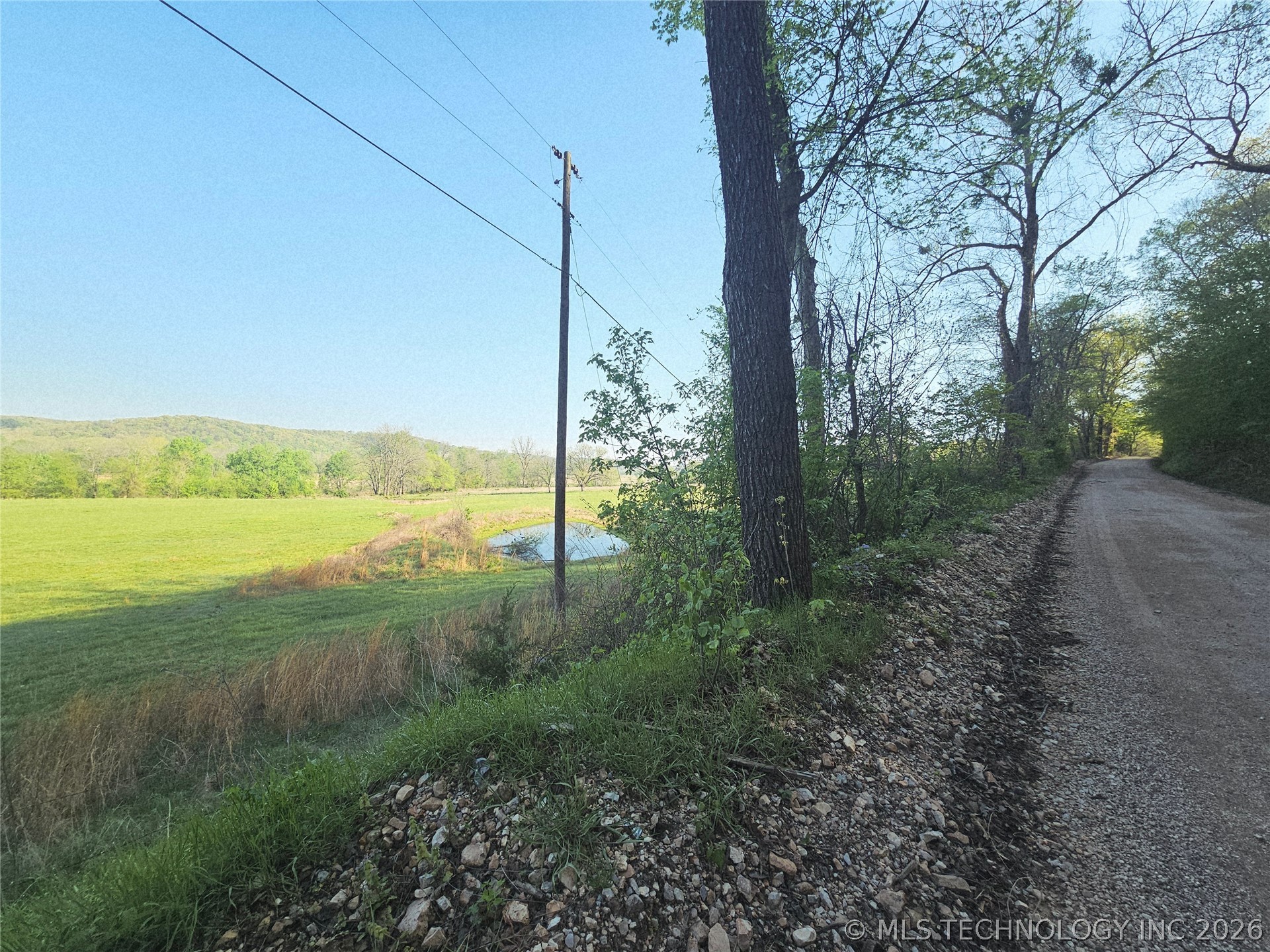 12231 N 569 Road Proctor OK 74457