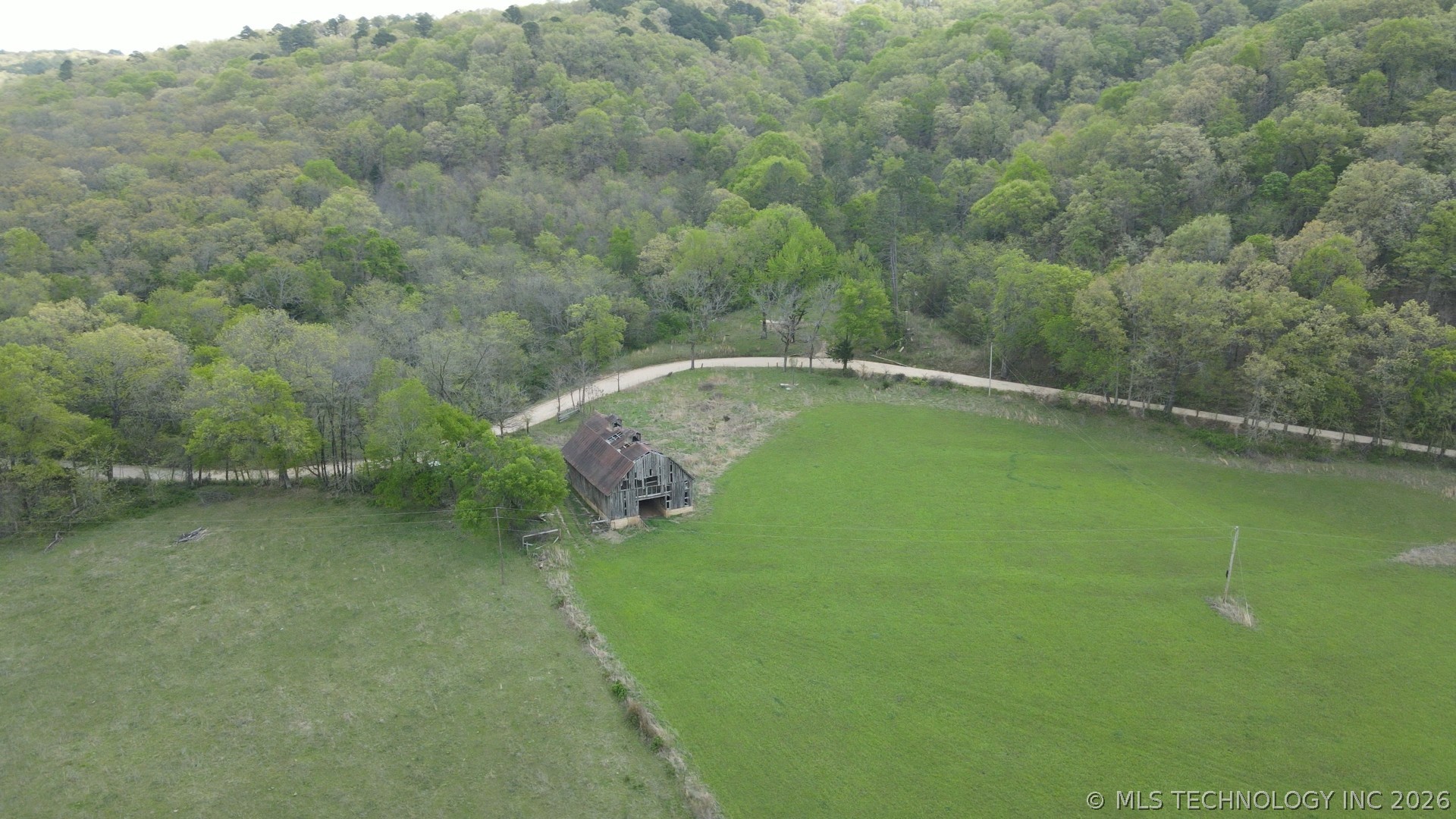 12231 N 569 Road Proctor OK 74457