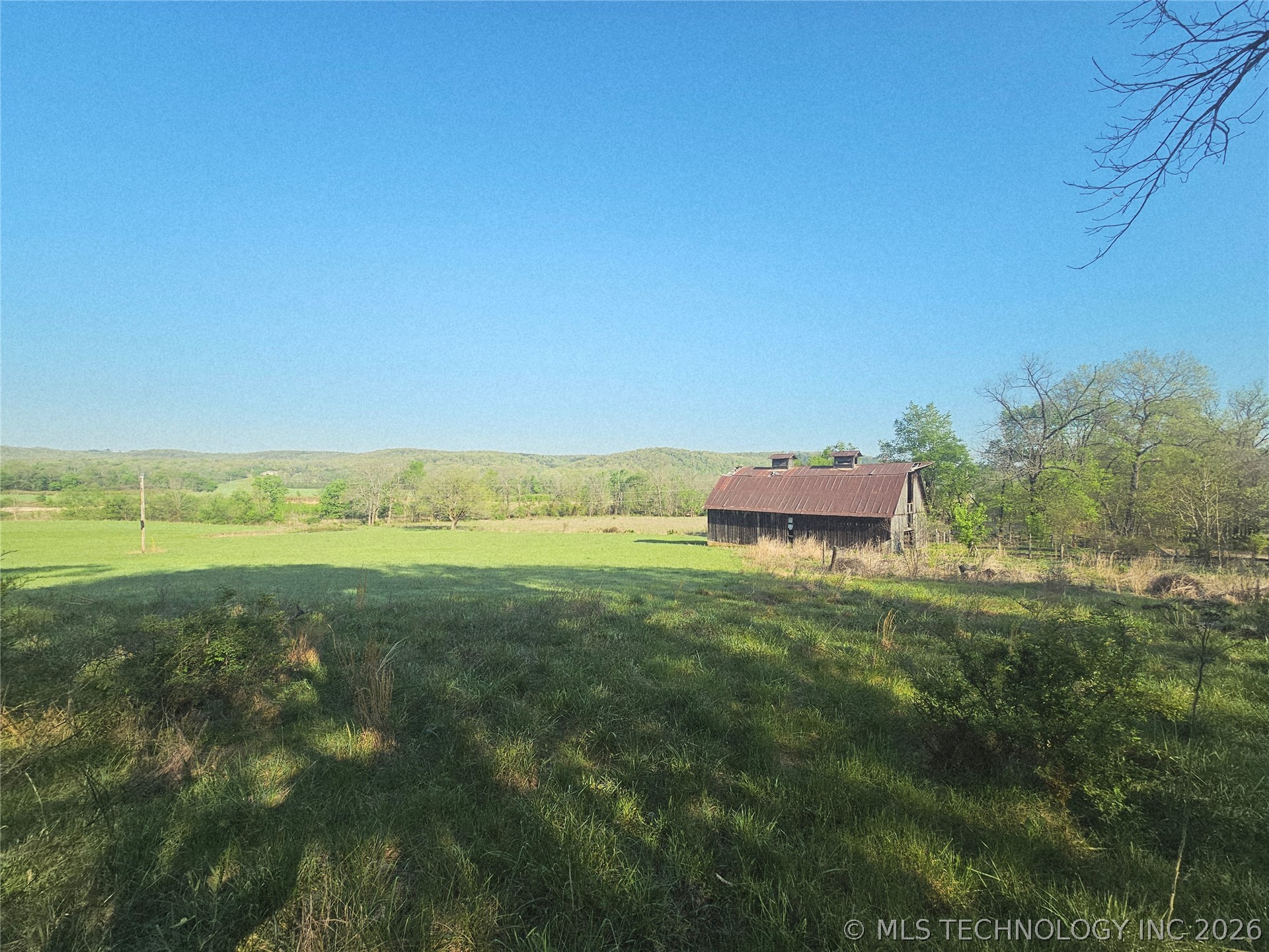 12231 N 569 Road Proctor OK 74457