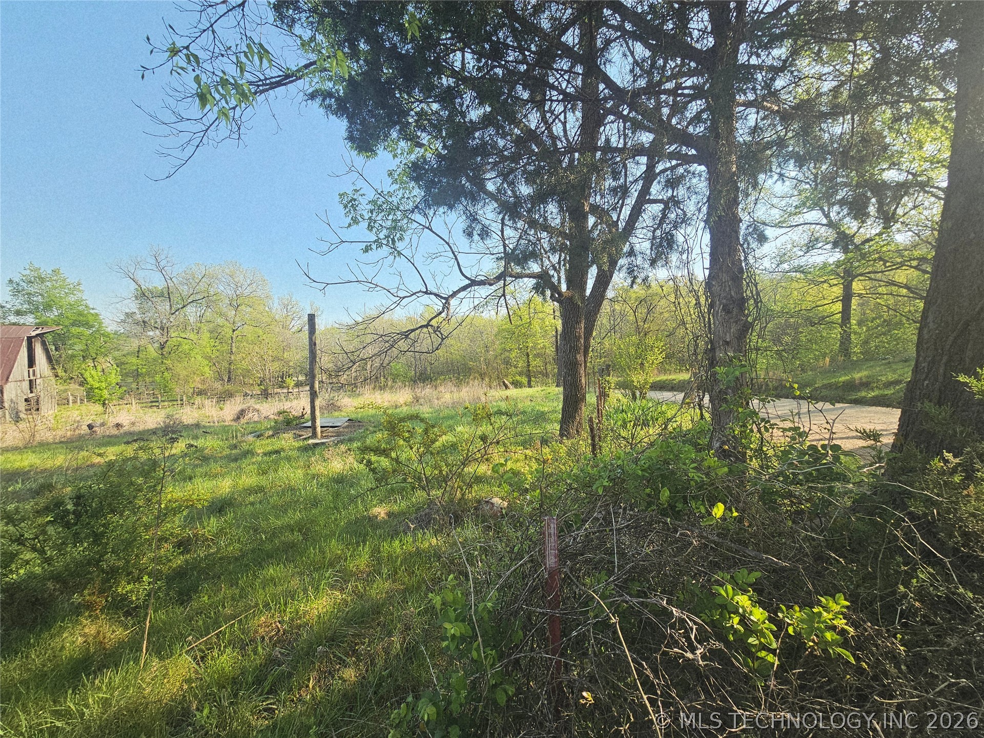 12231 N 569 Road Proctor OK 74457