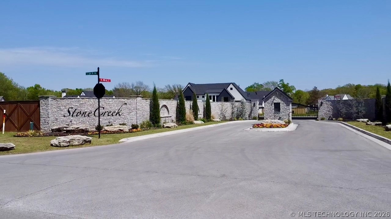 11515 S 32nd Avenue W Jenks OK 74037