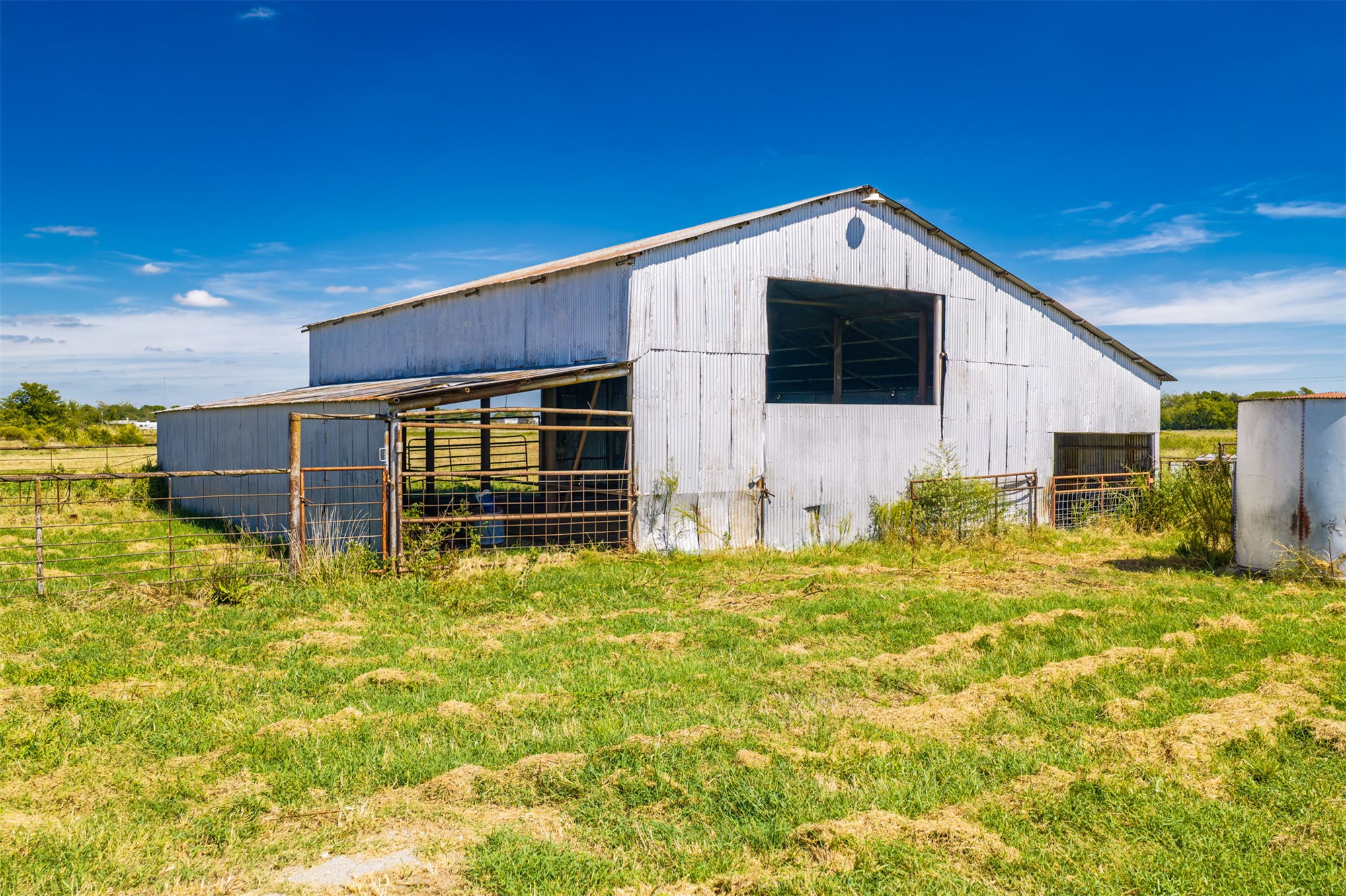 8 N 3990 Road Dewey OK 74029