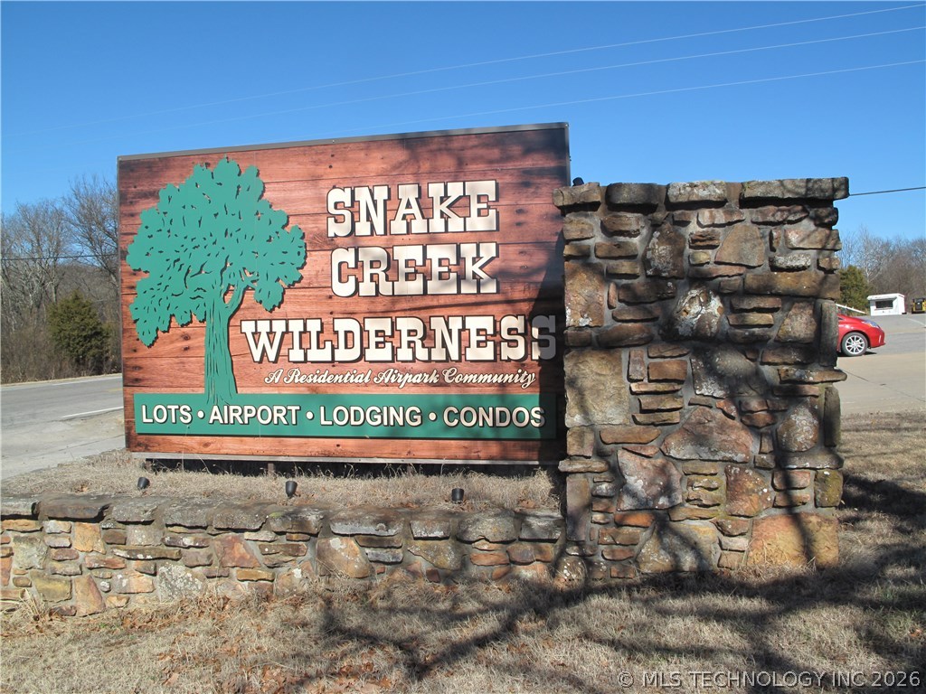 23 E Hillside Road Cookson OK 74427