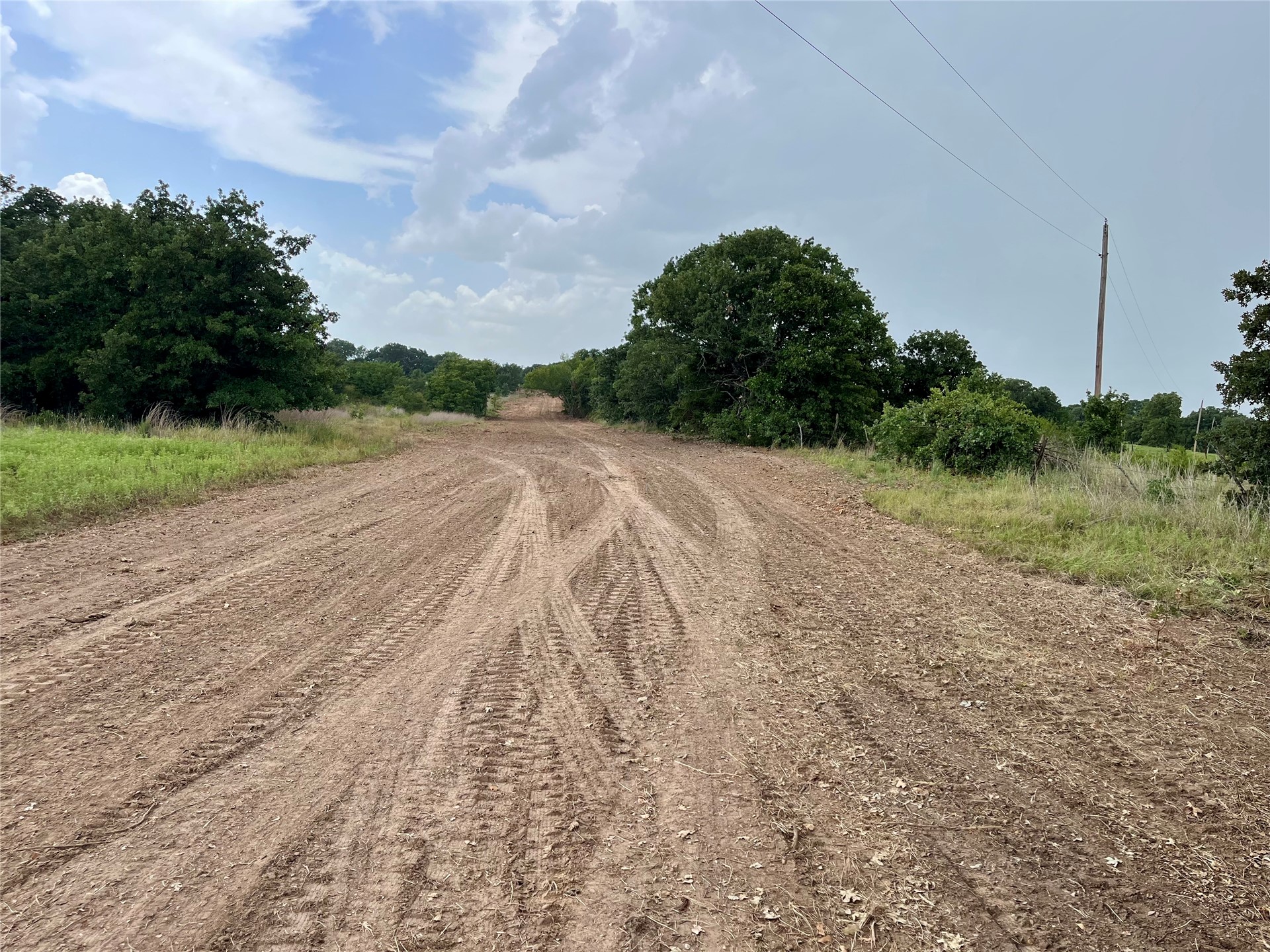 Maverick Road Wilson OK 73463