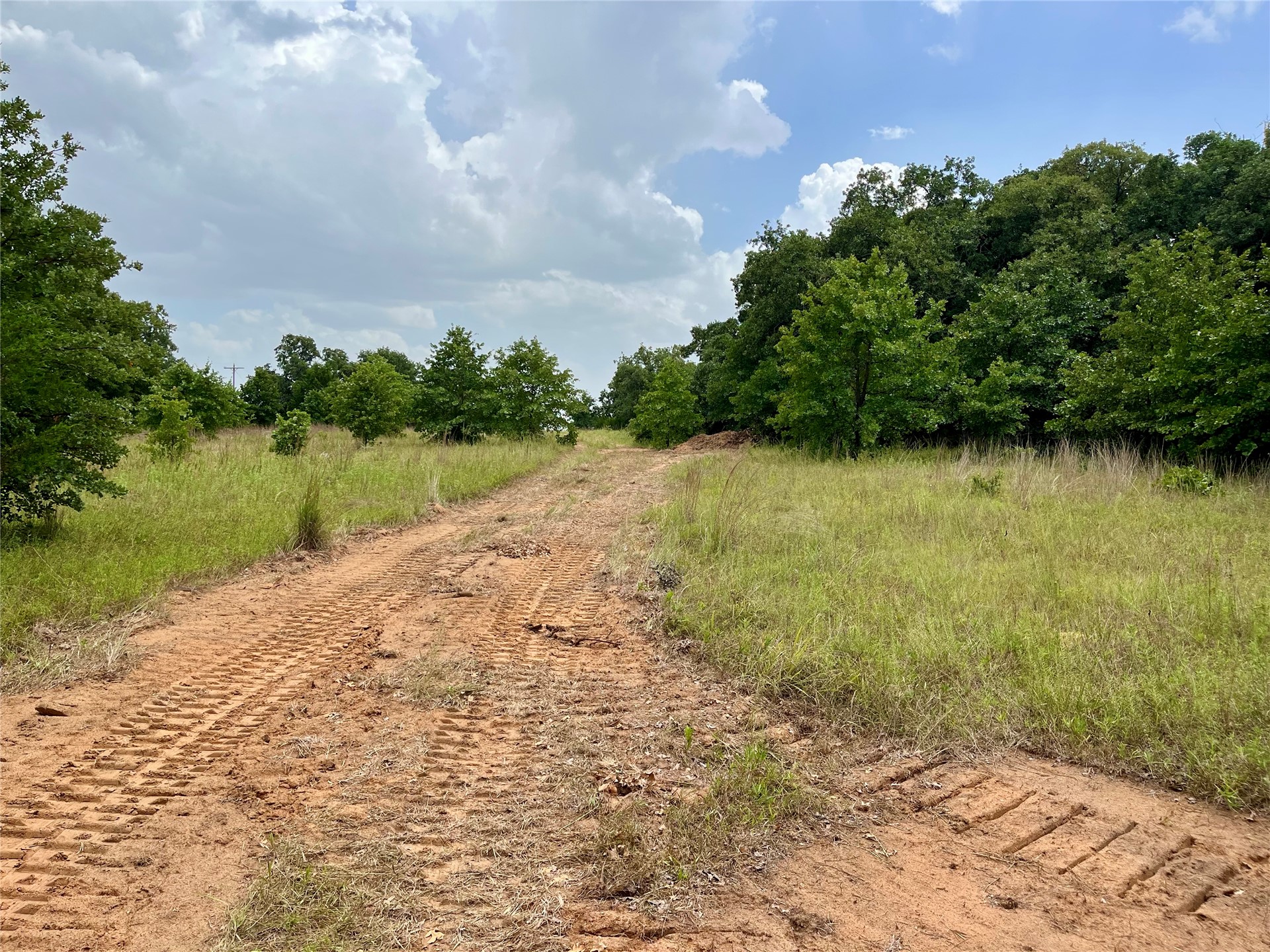 Maverick Road Wilson OK 73463