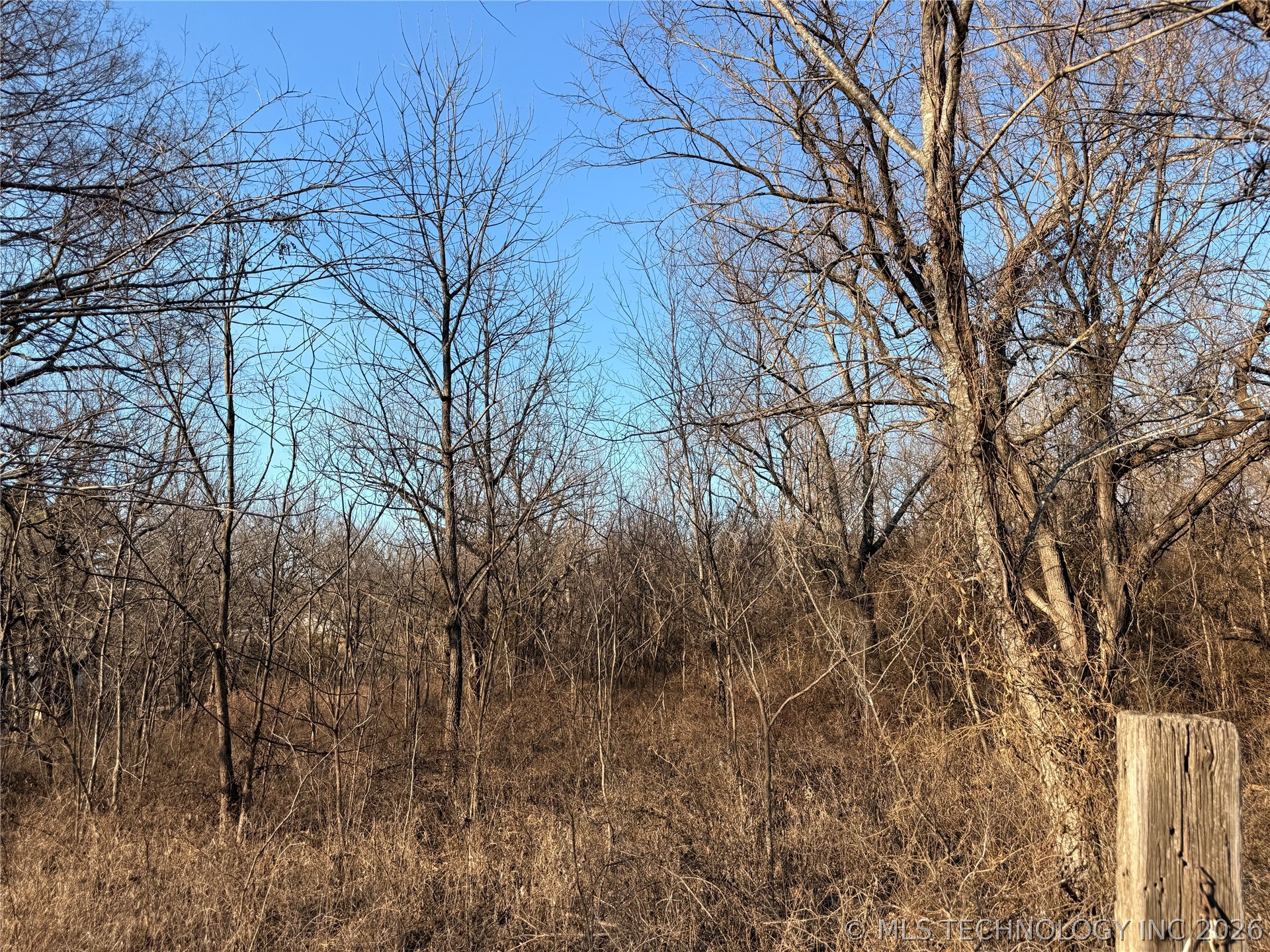 2 W 703 Road Hulbert OK 74441